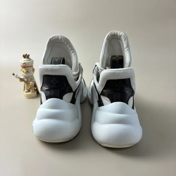 Louis Vuitton Louis Vuitton Thick Sole High-Top Sneakers -2508 Size US 6.5 / EU 39-40 - 3 Thumbnail