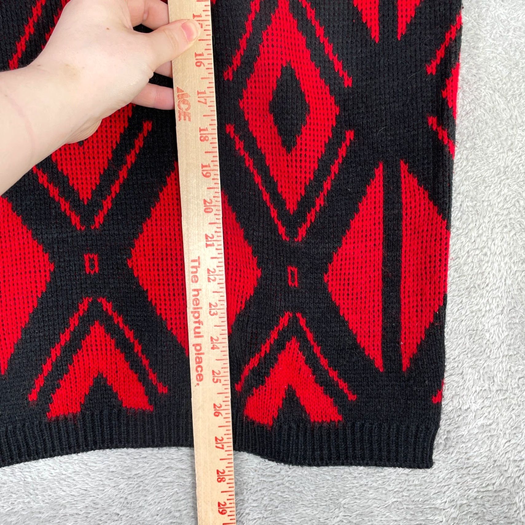 Vintage VINTAGE American Pride Sweater Mens L Red Diamond Geometric Knit 90s USA Crew Neck Pullover Oversized Knit Pattern Argyle Casual Mens Size US L / EU 52-54 / 3 - 5 Thumbnail