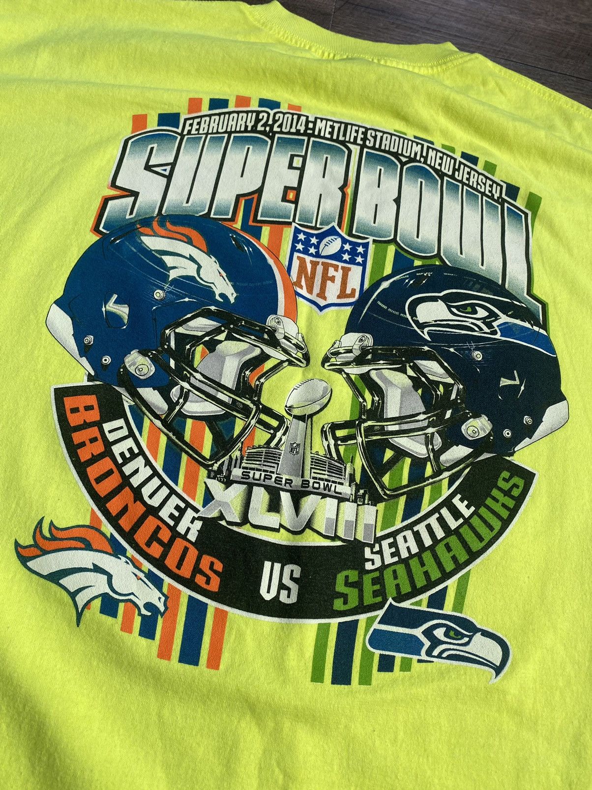 NFL 2014 NFL Super Bowl 48 Seahawks Vs Broncos Tee Size US XXL / EU 58 / 5 - 3 Thumbnail