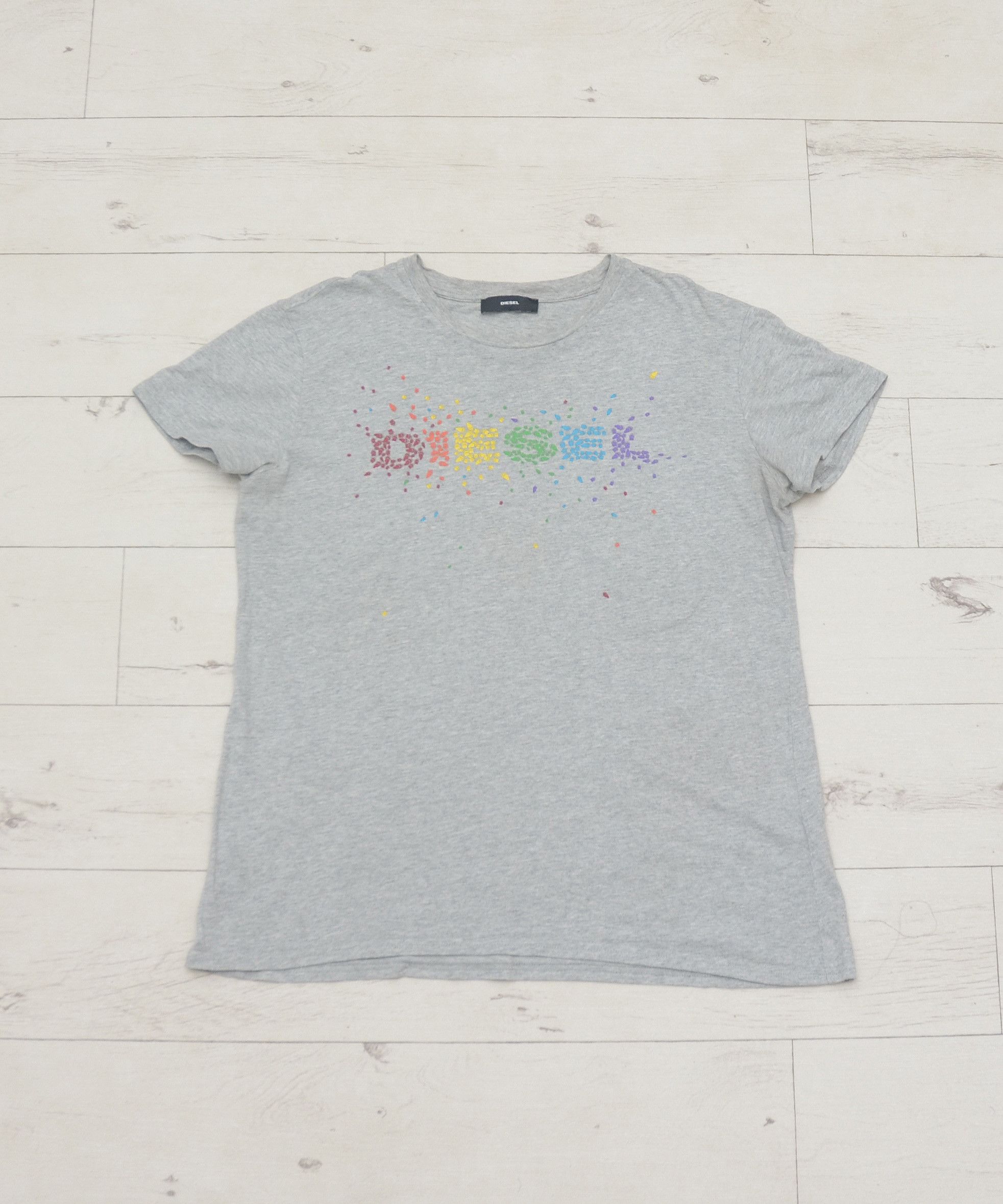 Diesel Vintage Diesel Big Logo Women’s T Shirt Tee Y2K Size XL / US 12-14 / IT 48-50 - 1 Thumbnail