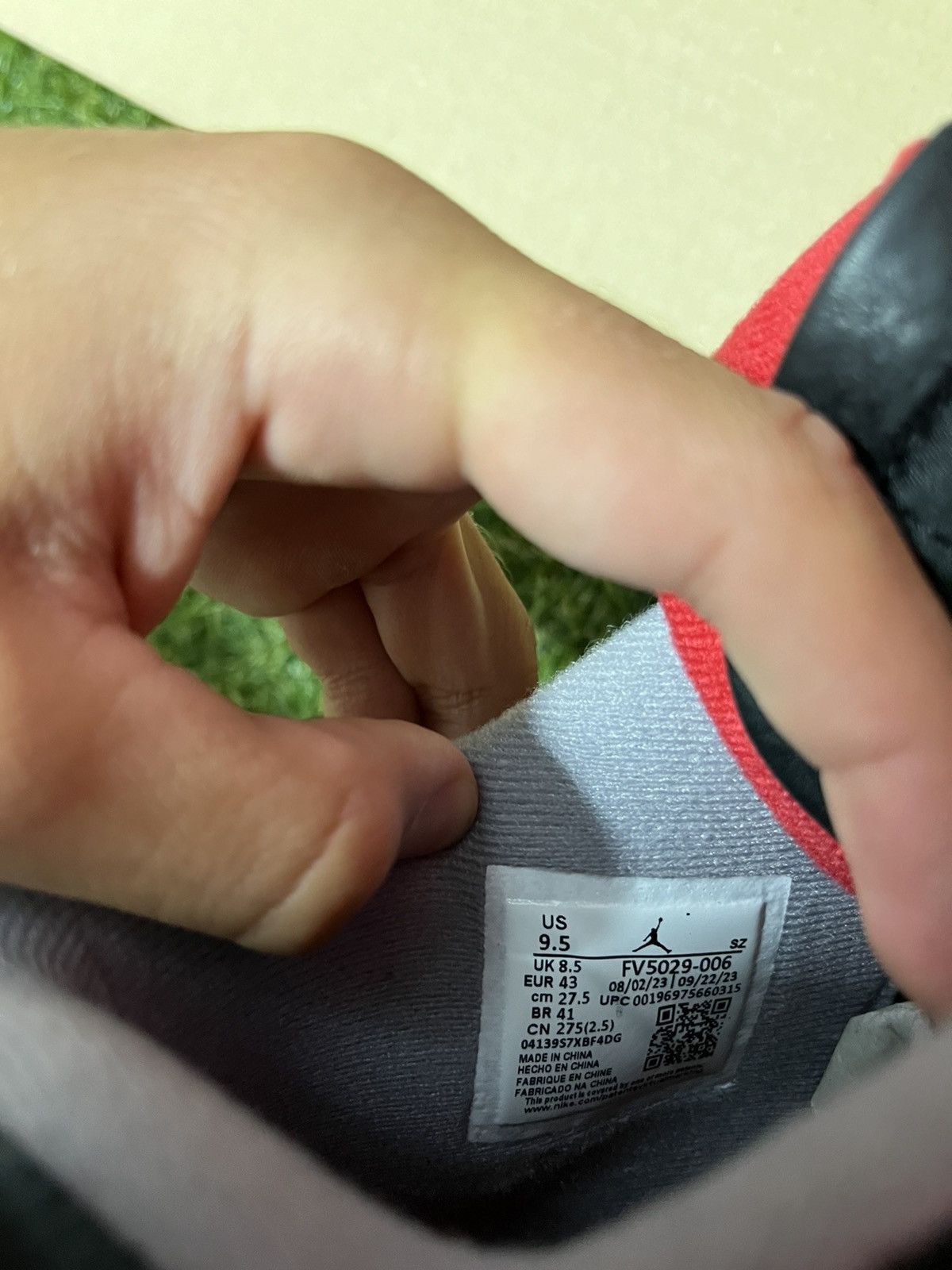 Nike Jordan 4 Retro Bred Remainged Size US 9.5 / EU 42-43 - 7 Thumbnail