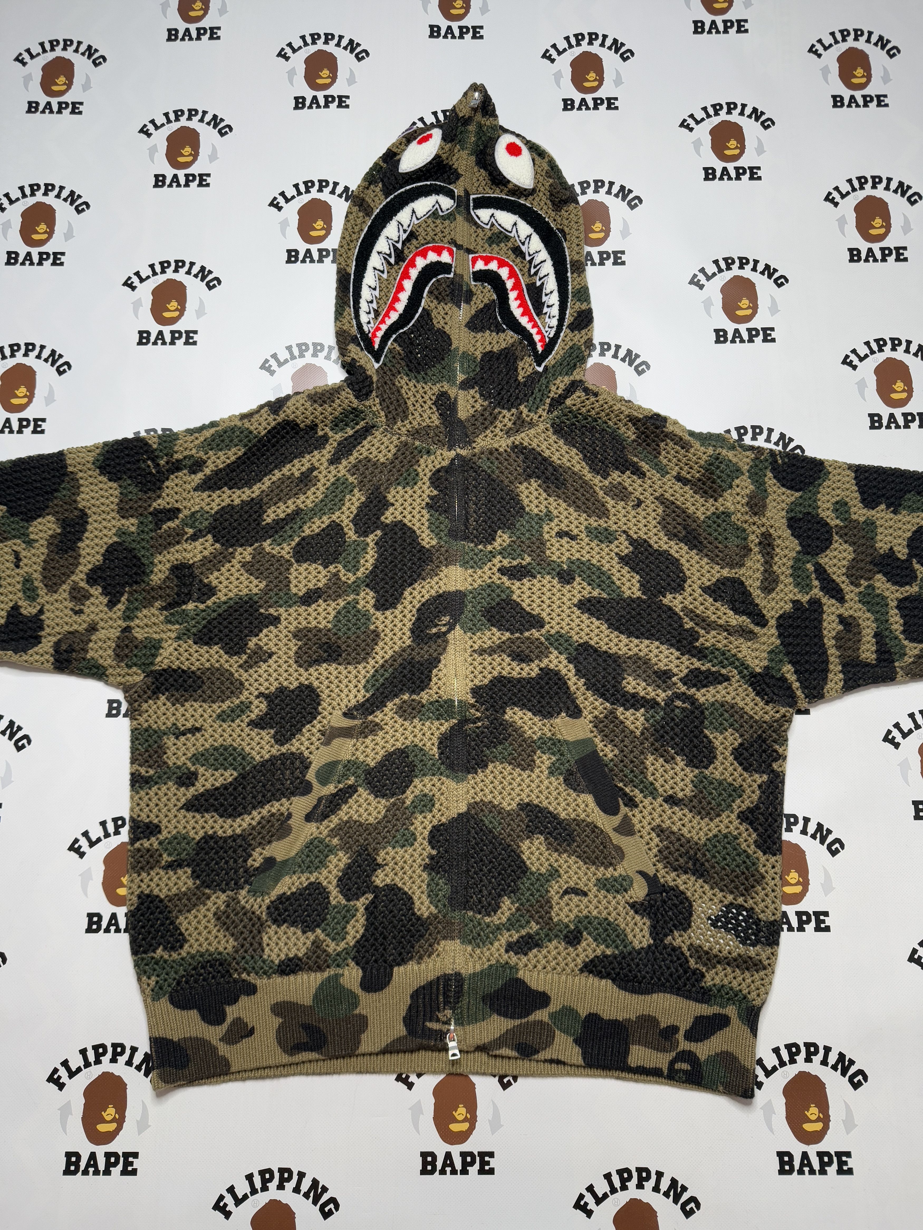Bape 1ST CAMO CROCHET SHARK FULL ZIP HOODIE Size US L / EU 52-54 / 3 - 11 Thumbnail