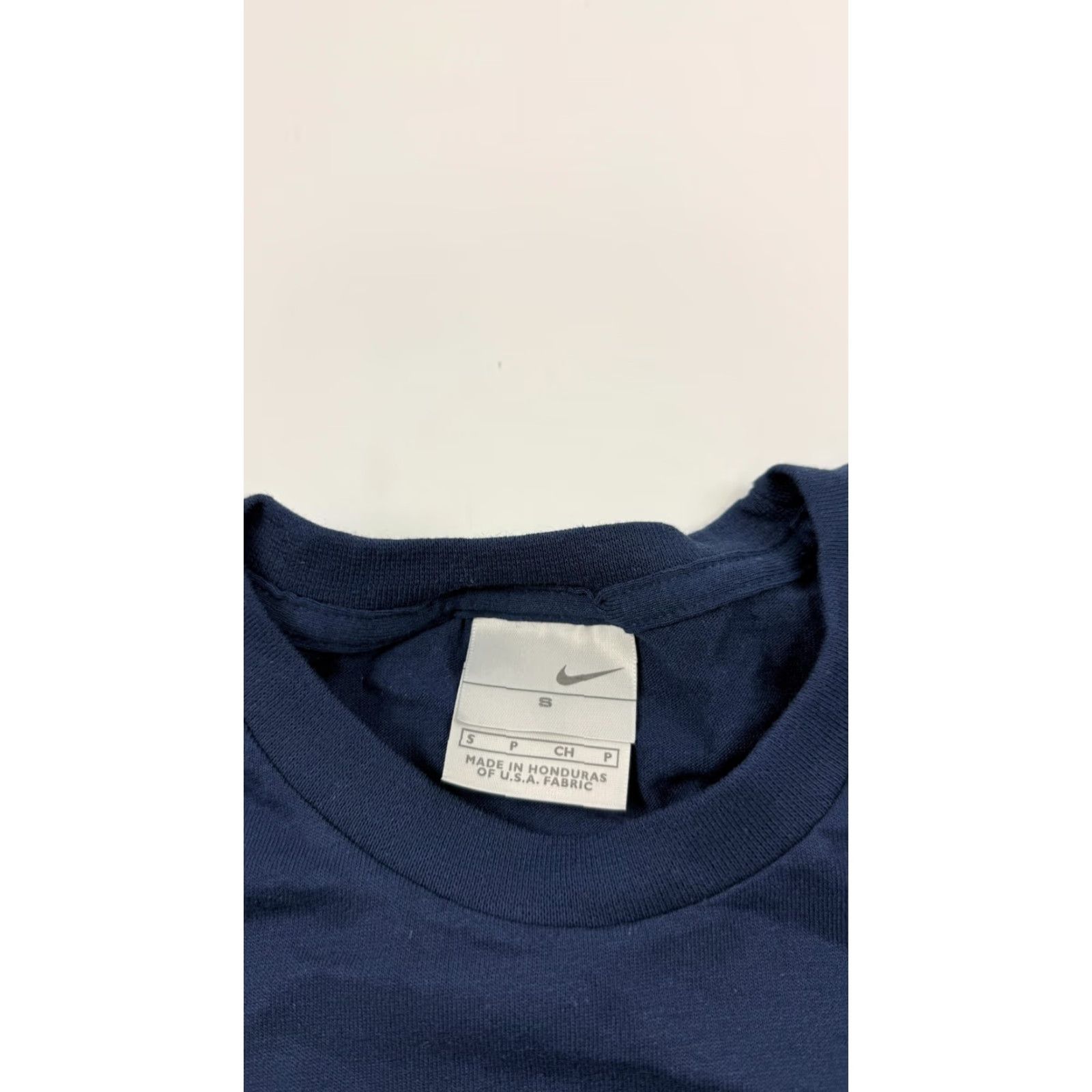 Nike VINTAGE Nike State Games of Oregon Shirt Mens Small Navy Blue Graphic Tee T-Shirt Mens Small Navy Blue State Games of Oregon 04 90s Sports Event Mens Size US S / EU 44-46 / 1 - 4 Thumbnail