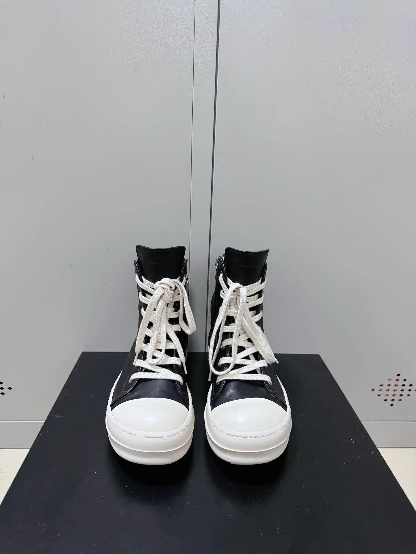 Rick Owens Rick Owens leather Converse high-top sneakers Size US 7 / EU 40 - 2 Thumbnail