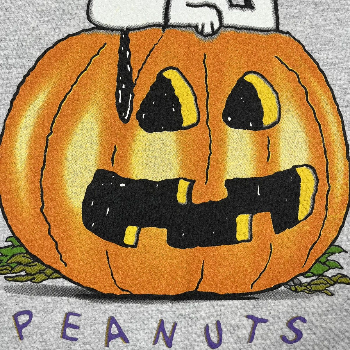 Peanuts Vintage Peanuts Snoopy “ Trick or Threat ” cartoon tee 90’s Size US L / EU 52-54 / 3 - 4 Thumbnail