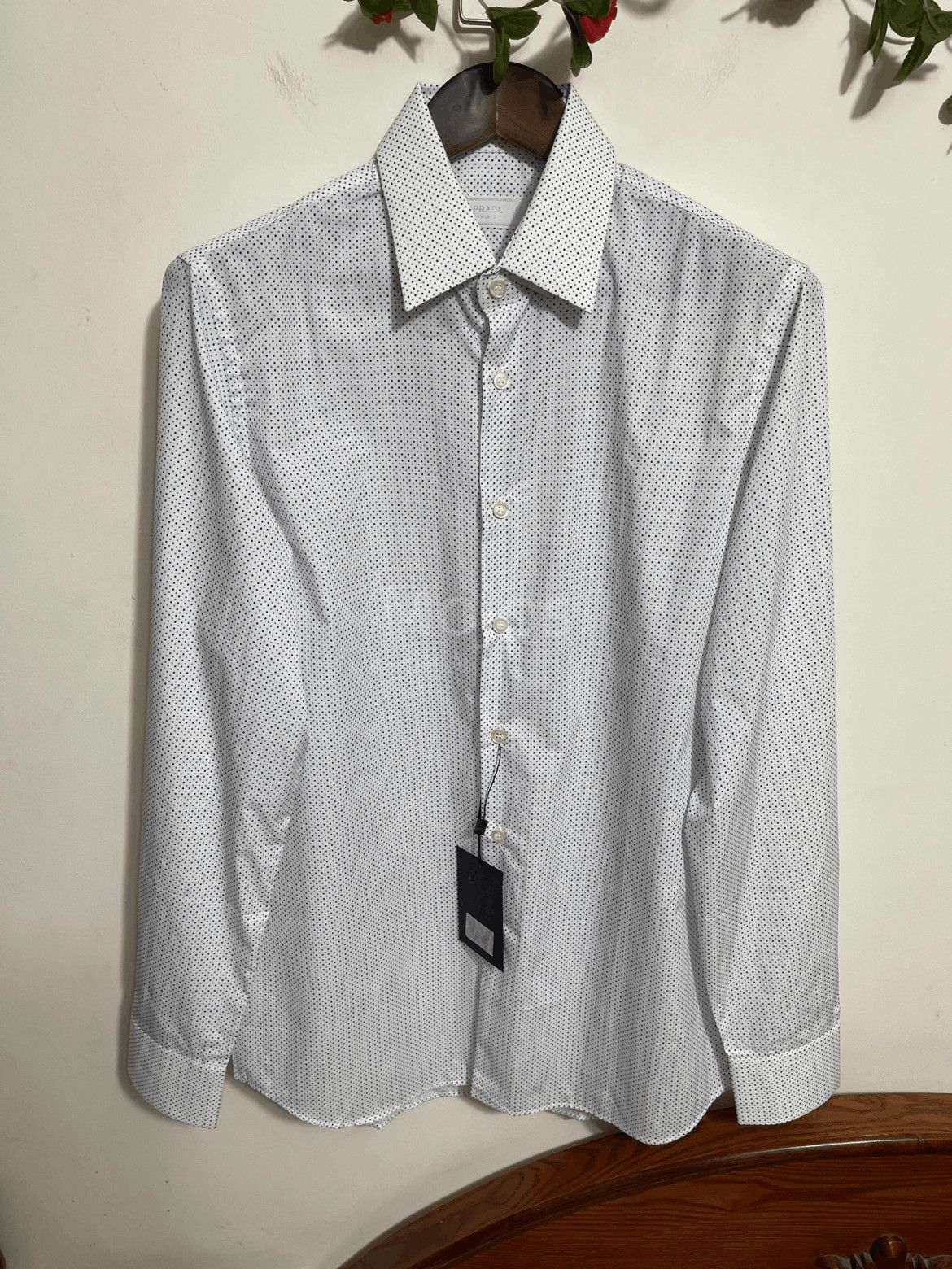 Prada Sz 40 Prada Square Dots Shirt-2508 Size US L / EU 52-54 / 3 - 1 Thumbnail