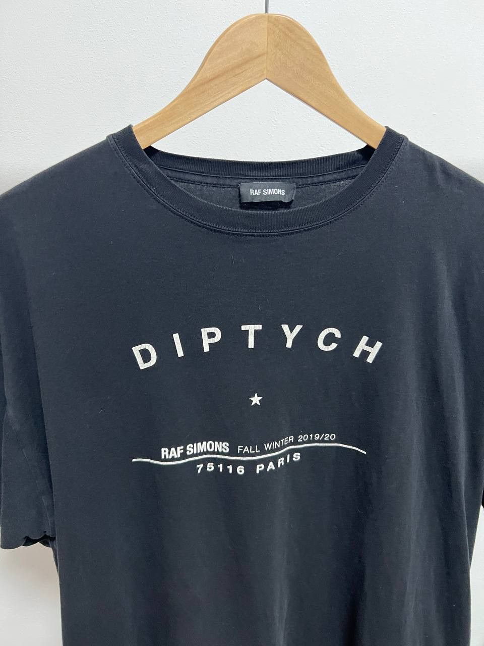 Raf Simons × Vintage Vintage t-shirt RAF SIMONS Diptych Fall Winter 2019/20 Paris Size US M / EU 48-50 / 2 - 3 Thumbnail