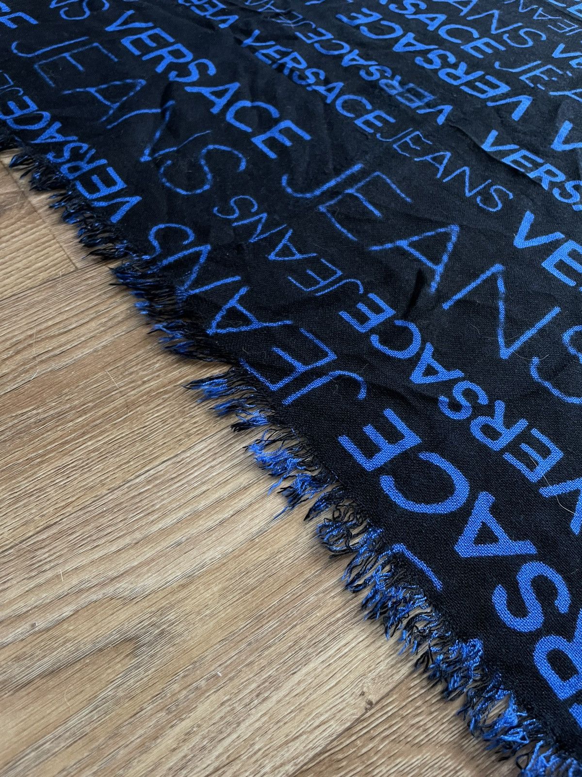 Versace Jeans Couture Scarf versace jeans monogram Size ONE SIZE - 5 Thumbnail