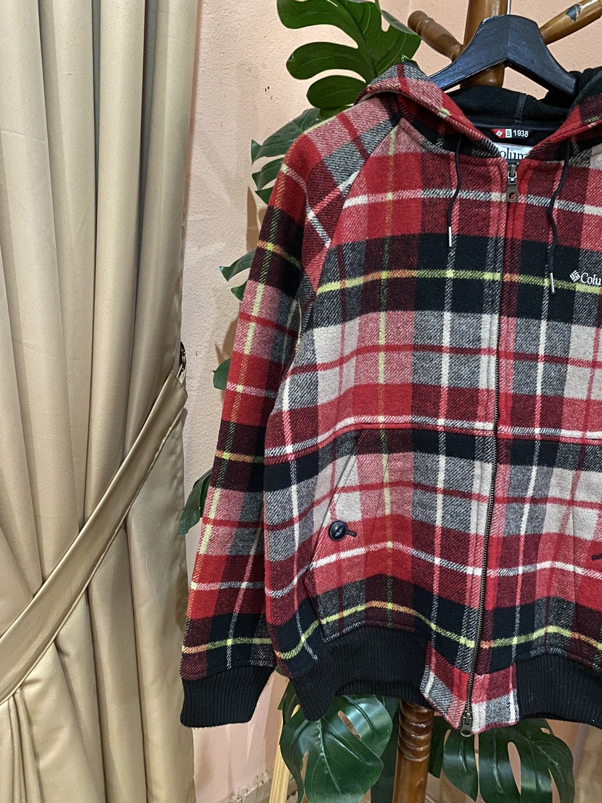 Columbia Columbia Sportswear Red Plaid Wool Blend Hoodie Jacket Size US M / EU 48-50 / 2 - 5 Thumbnail