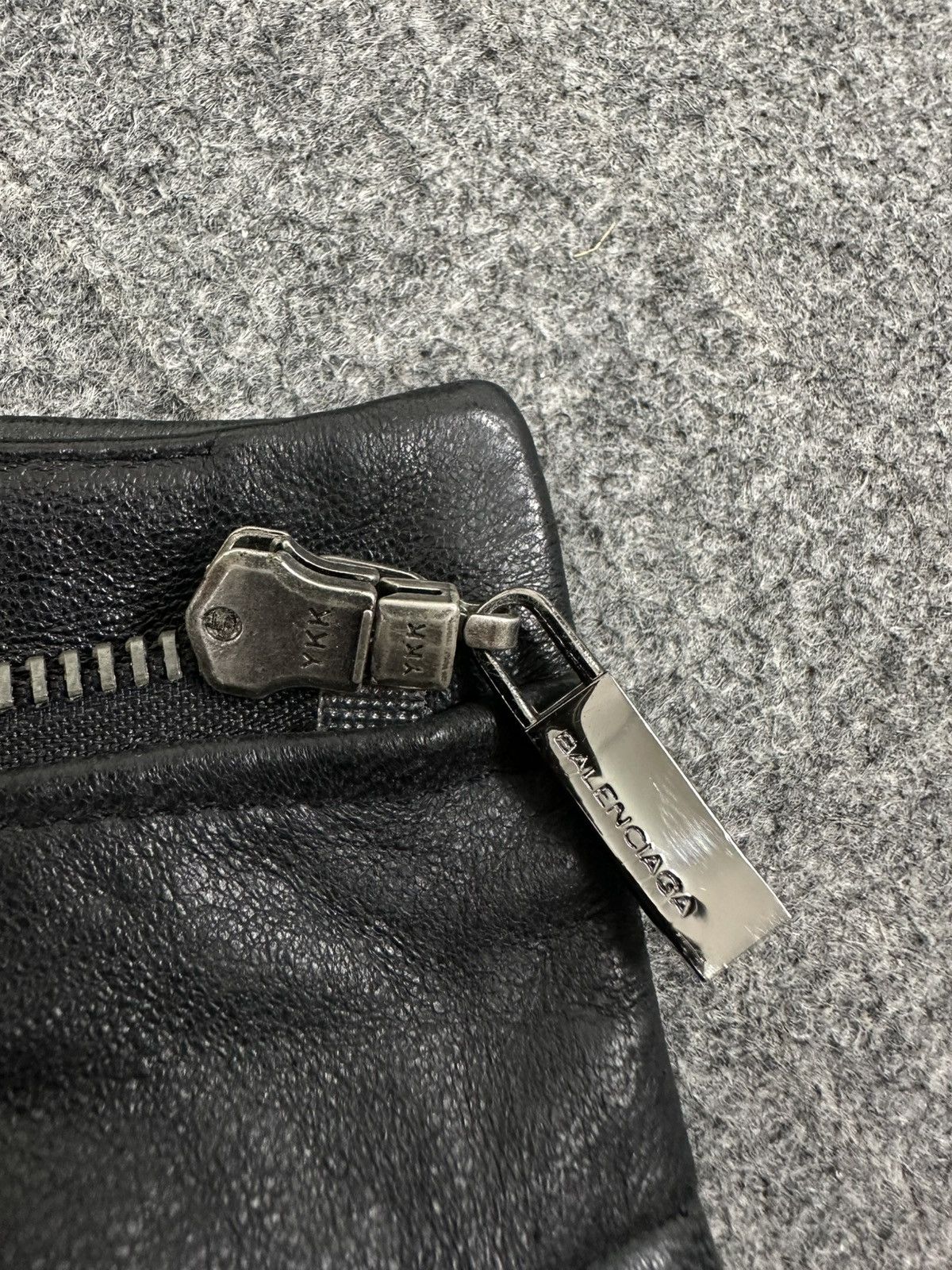 Balenciaga Balenciaga - Nicolas Ghesquiere 1997 Zip-Up Leather Jacket Size US M / EU 48-50 / 2 - 13 Thumbnail