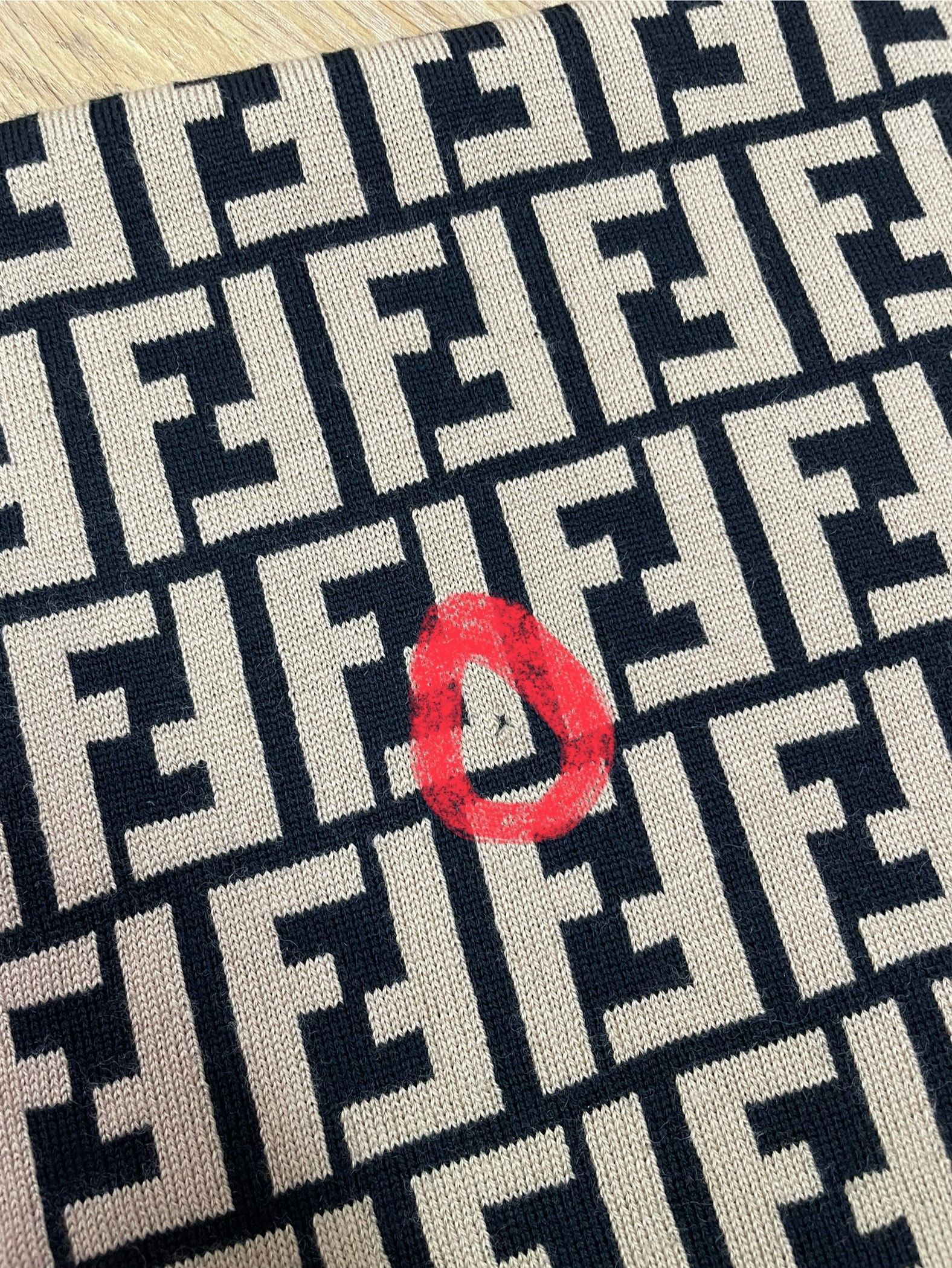Fendi Fendi Scarf / Muffler - 6126 Size ONE SIZE - 12 Thumbnail