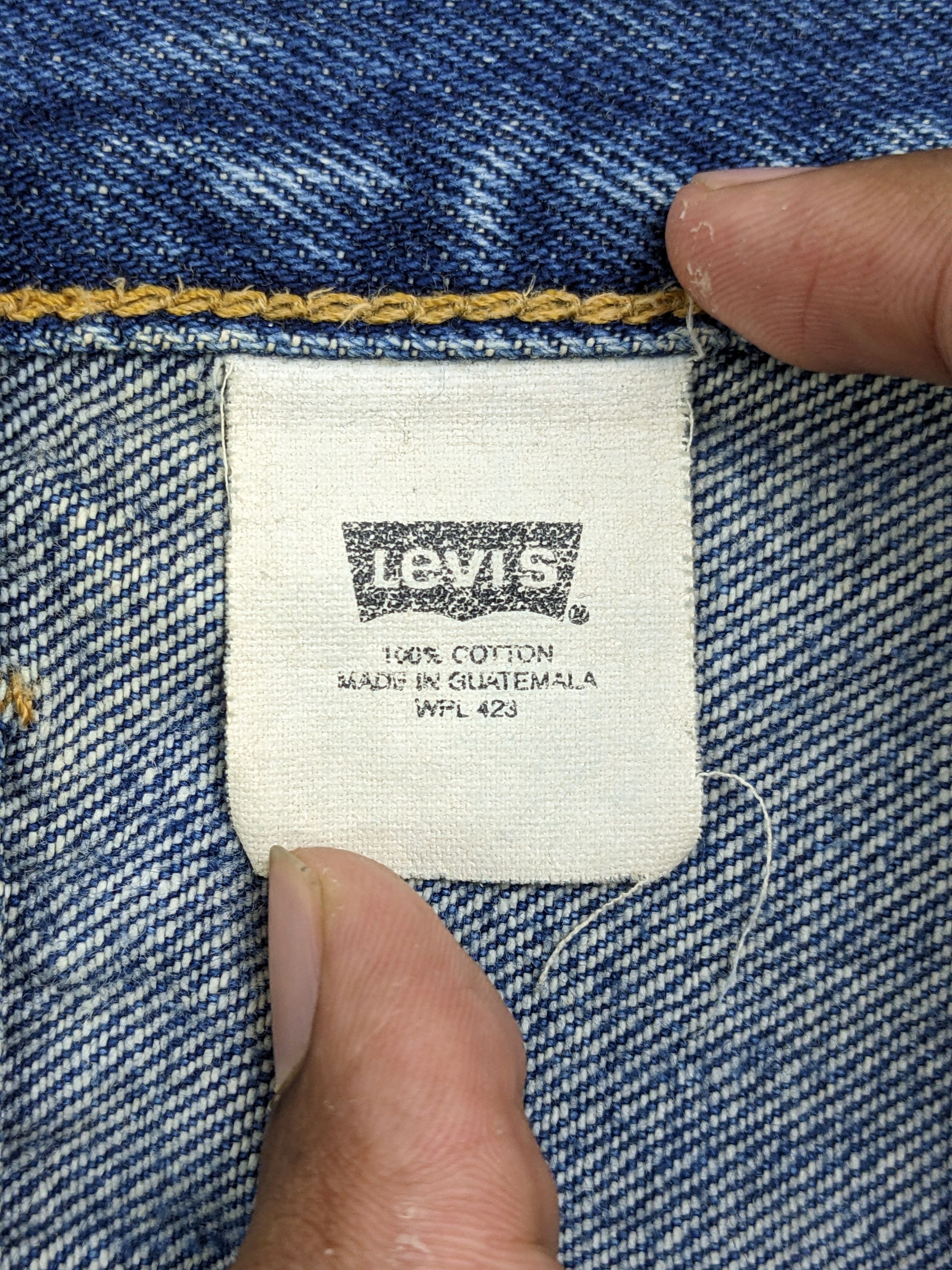 Levi's × Vintage Faded Blue Vintage 90s Levis 501 Jeans Size US 37 - 7 Thumbnail