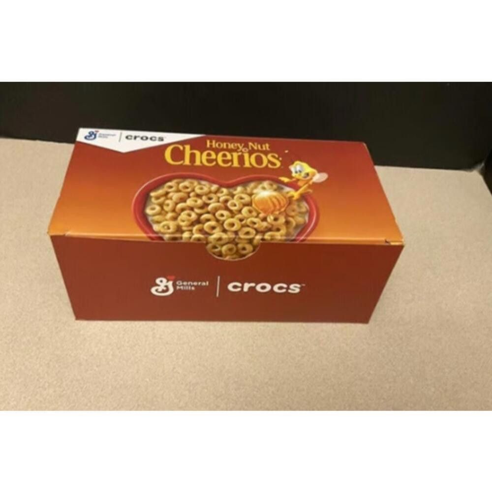 Crocs Crocs Honey Nut Cheerios Clogs SZ 5C New + Novelty Socks Size US 5 / EU 37 - 5 Thumbnail
