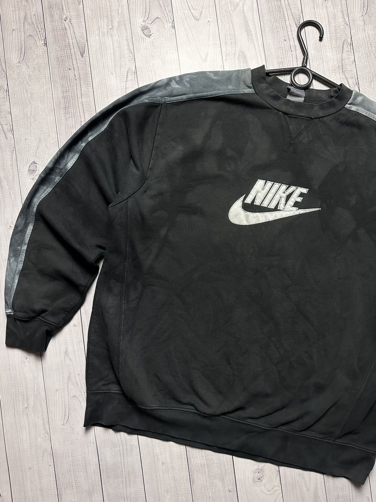 Nike × Vintage Vintage Nike sweatshirt Tie Dye big logo rare size Xl Size US XL / EU 56 / 4 - 2 Thumbnail