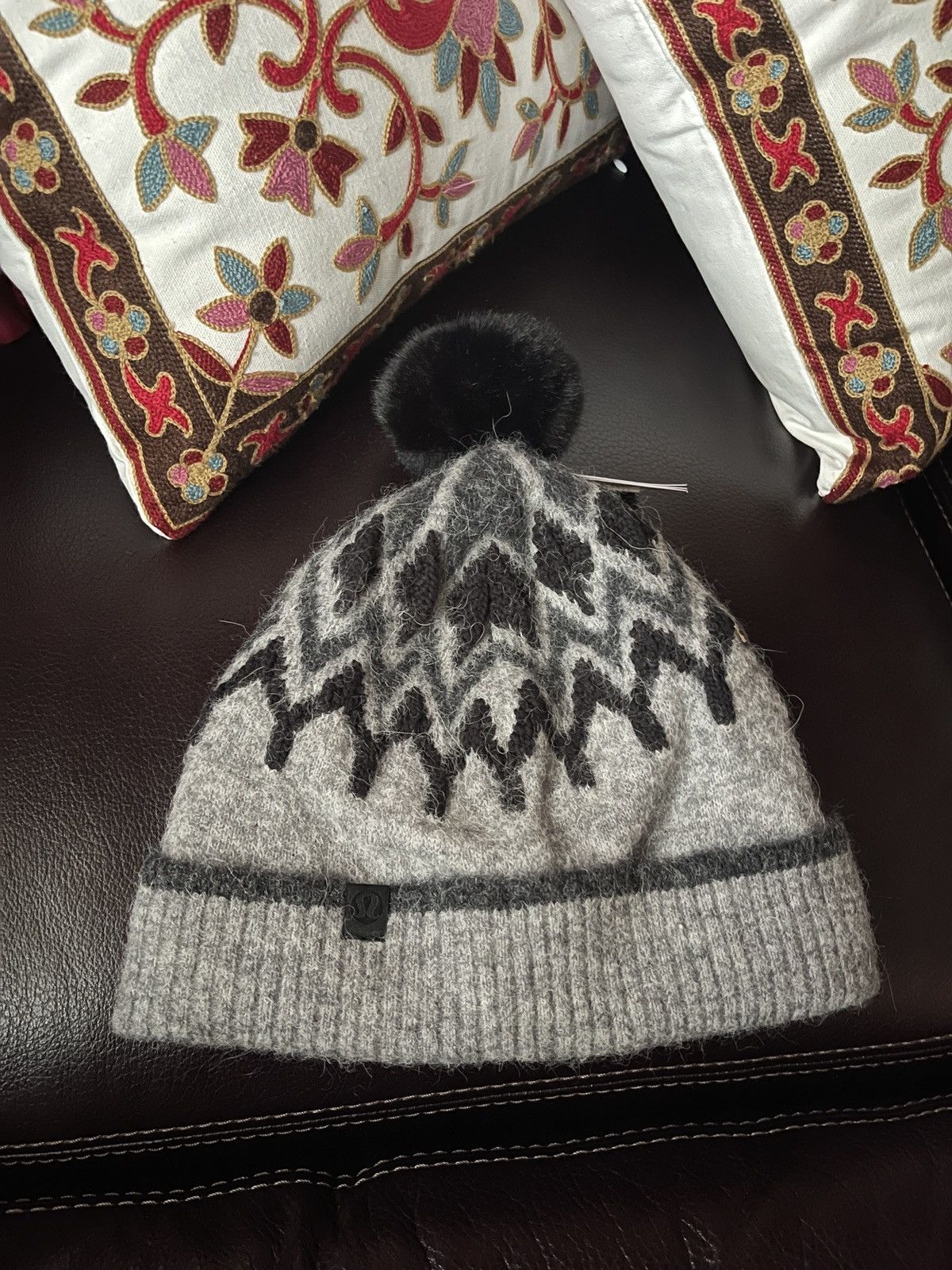 Lululemon Lululemon fair isle Knit Beanie one size color in black Size ONE SIZE - 5 Thumbnail