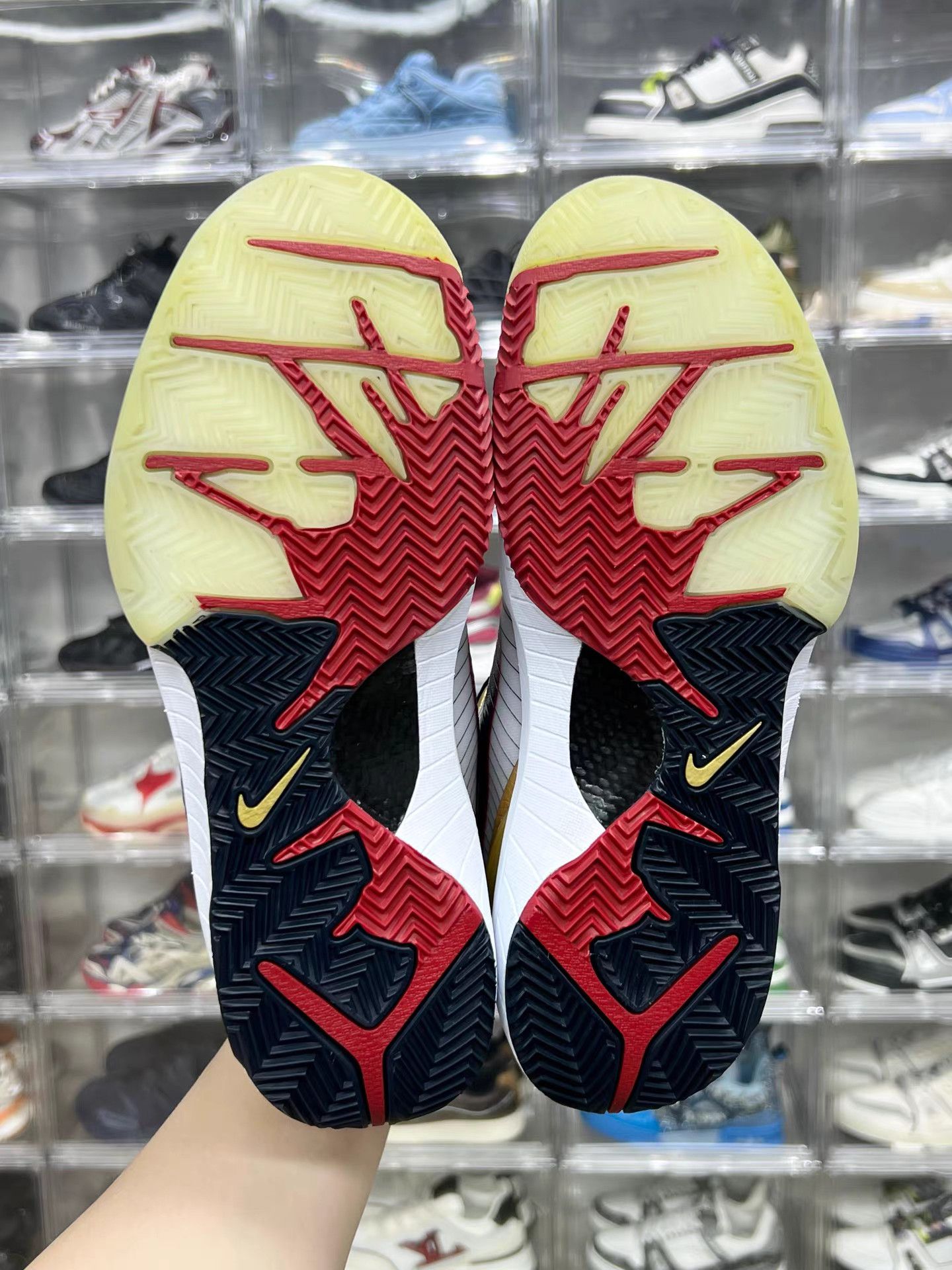 Nike Nike Kobe 4 Protro Gold Medal K15 Size US 9.5 / EU 42-43 - 8 Thumbnail