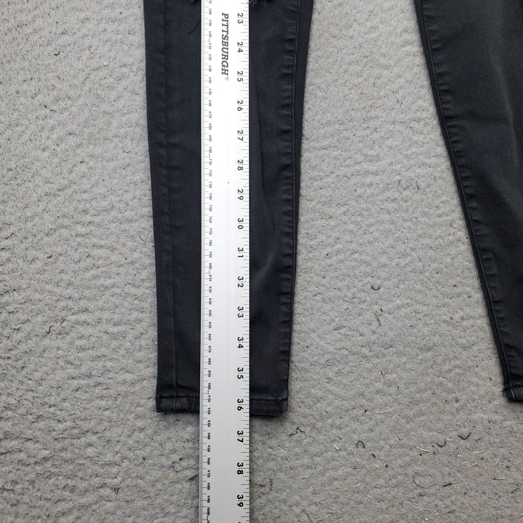 American Eagle Outfitters American Eagle Outfitters Jeans Womens 6 Skinny Black Denim Distressed Next Level Stretch Size 28" / US 6 / IT 42 - 3 Thumbnail