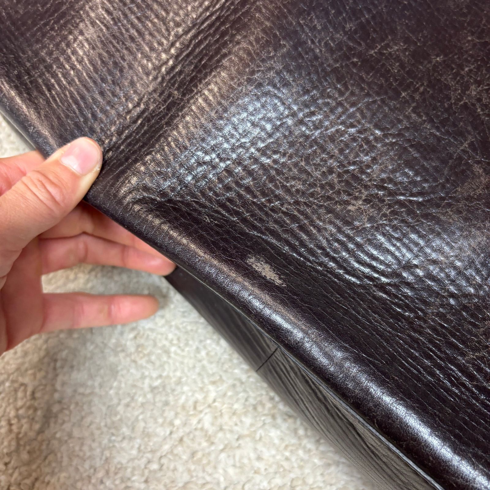 Louis Vuitton Louis Vuitton Taiga Brown Leather Messenger Shoulder Bag Size ONE SIZE - 18 Thumbnail