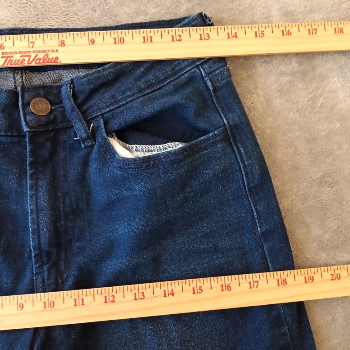 Old Navy Old Navy Wow Wide Leg Jeans Womens Size 4 Dark Wash 26x30 Mid Rise - Used Denim Size 27" / US 4 / IT 40 - 3 Thumbnail