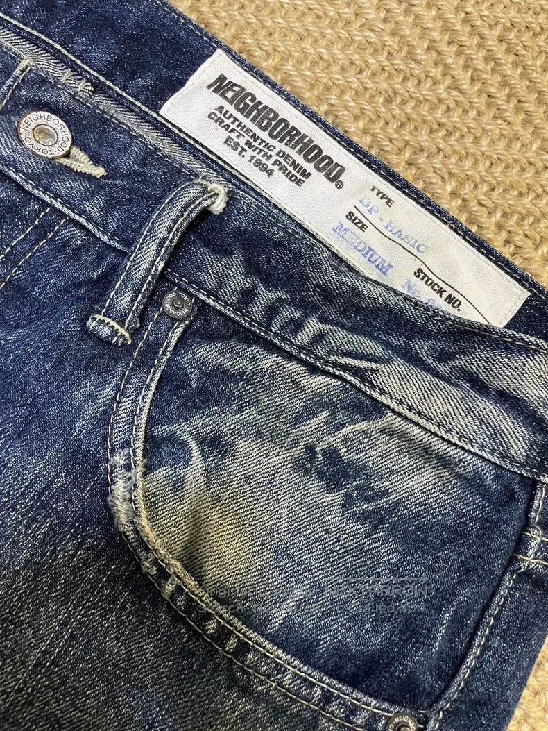 Neighborhood Neighborhood size M 20ss Bullet Hole King of Denim NBHD Wa Size US 27 - 6 Thumbnail