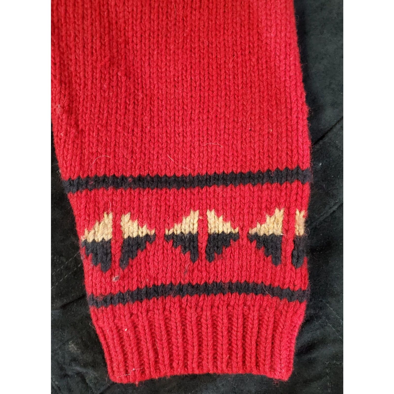 Pendleton VINTAGE Pendleton Jacket Aztec Wool Knit Red Black Suede Snap Front Sz L Women Size L / US 10 / IT 46 - 3 Thumbnail