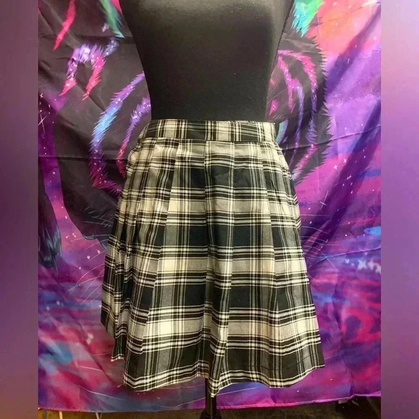 rue21 Plaid school girl skirt Size 28" / US 6 / IT 42 - 1 Thumbnail