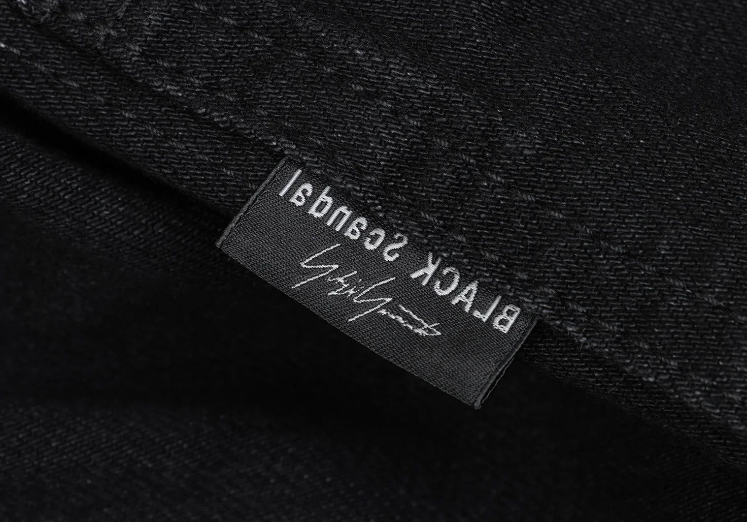 Yohji Yamamoto BLACK Scandal Yohji Yamamoto Zip Hem Denim Pants Size US 32 / EU 48 - 13 Thumbnail