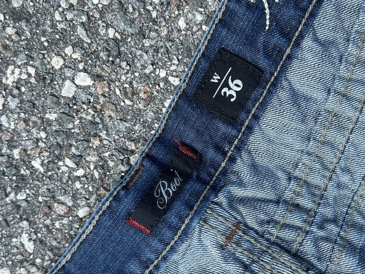 Marc Ecko Marc Eckō 70’s Bootcut Embroidered Distressed Jeans Size US 36 / EU 52 - 11 Thumbnail