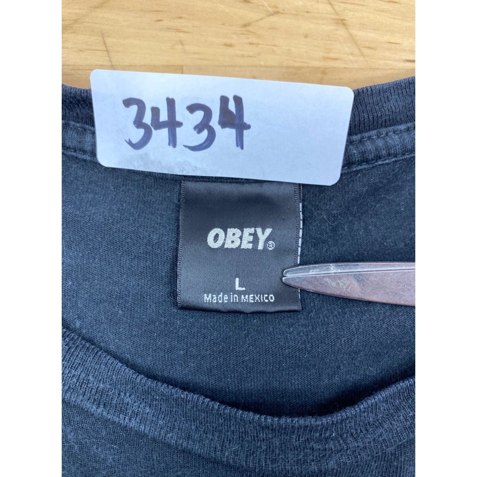 Obey VINTAGE OBEY T-SHIRT Subway L Short Sleeve Black Graffiti Logo 90s Y2K Mens Shirt Size US L / EU 52-54 / 3 - 3 Thumbnail