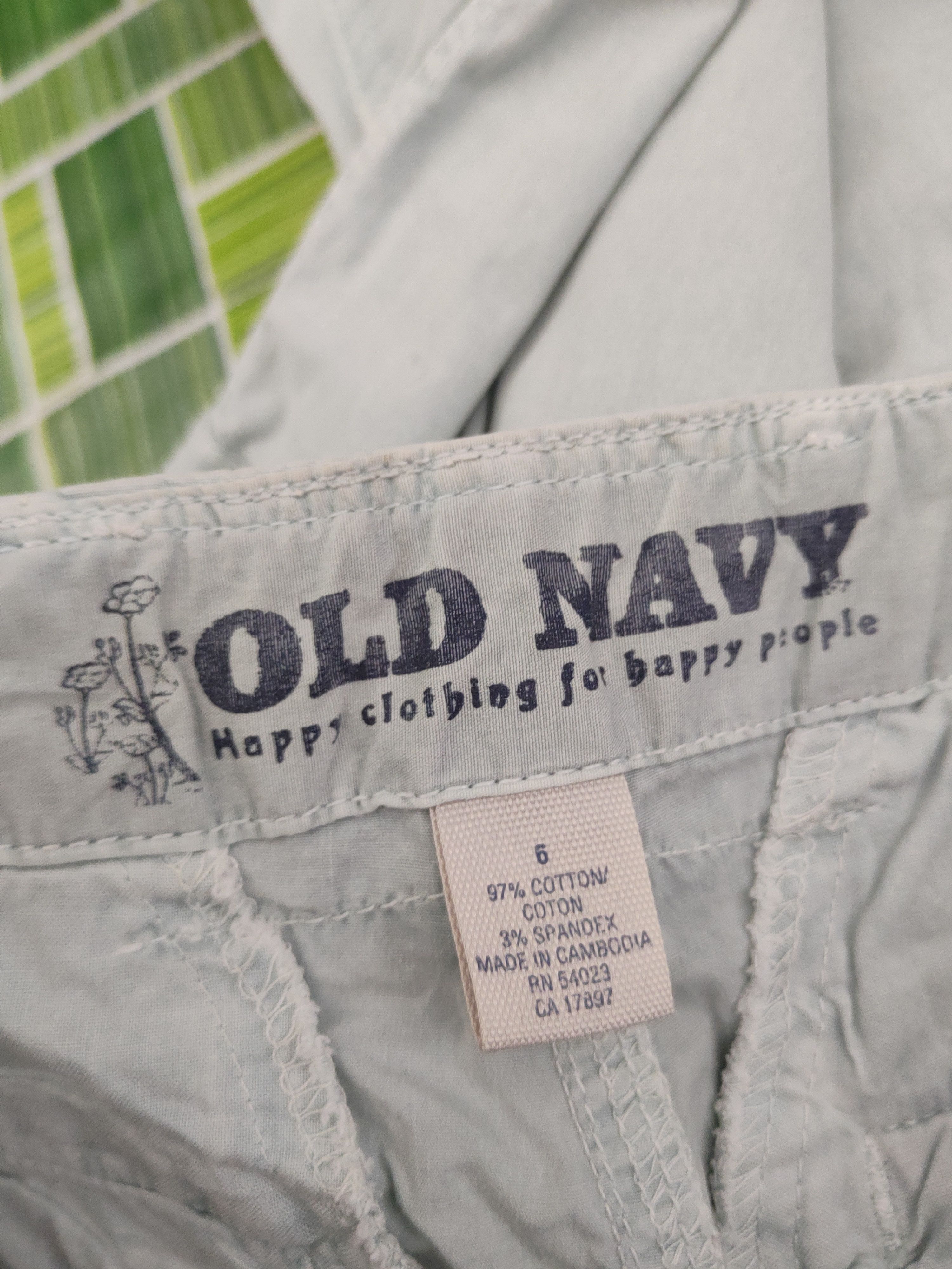 Old Navy DL Old Navy Light Green Multipocket Cargo Pants #46-136 Size 28" / US 6 / IT 42 - 13 Thumbnail