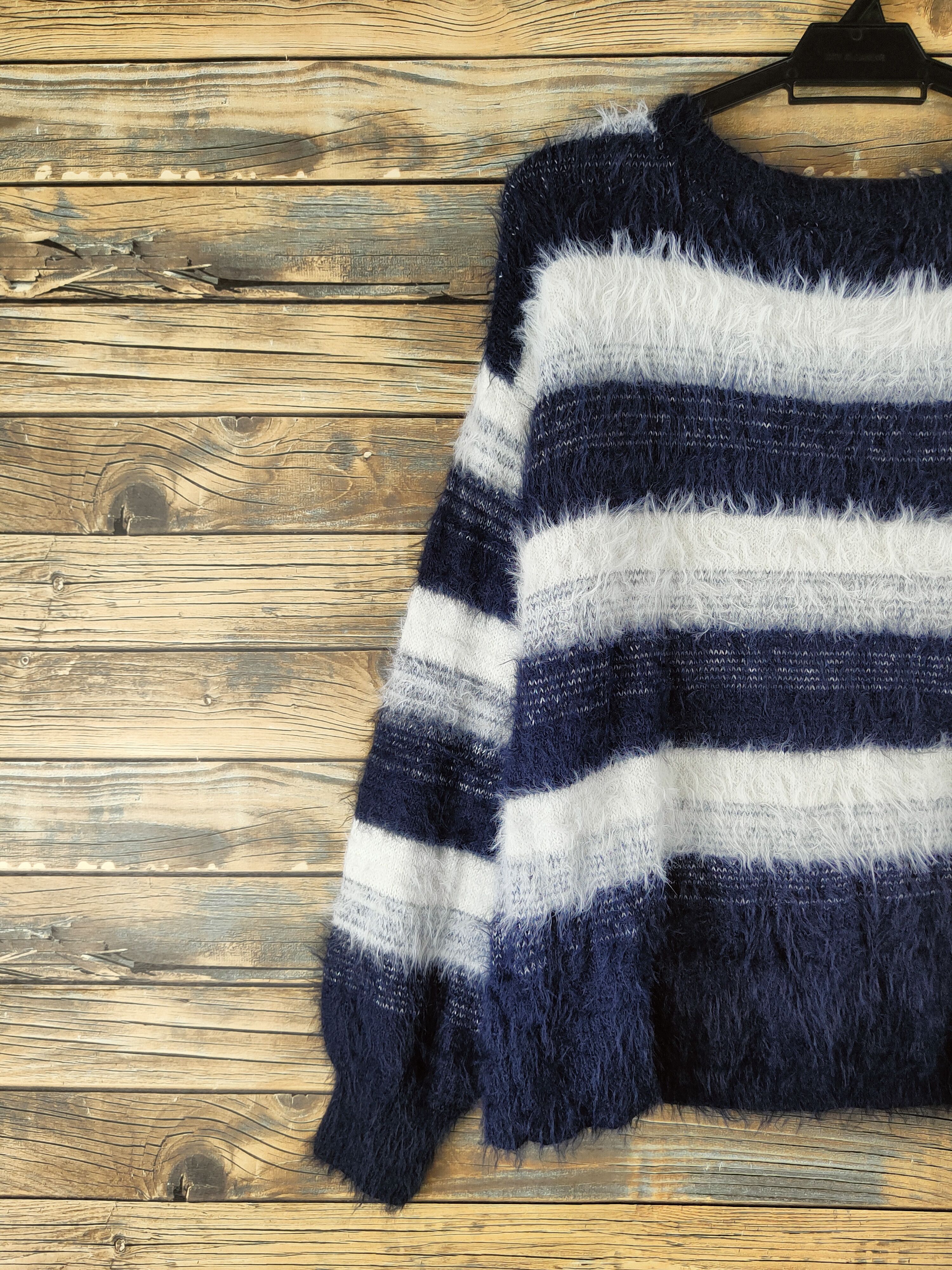 Japanese Brand DL Cecil McBee Navy White Fur Mohair Knitwear #46-497 Size M / US 6-8 / IT 42-44 - 8 Thumbnail