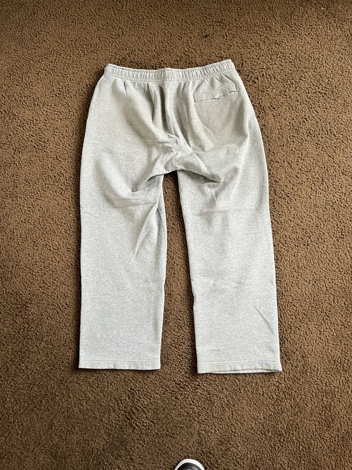 Nike Nike Grey Sweatpants Size US 34 / EU 50 - 8 Thumbnail