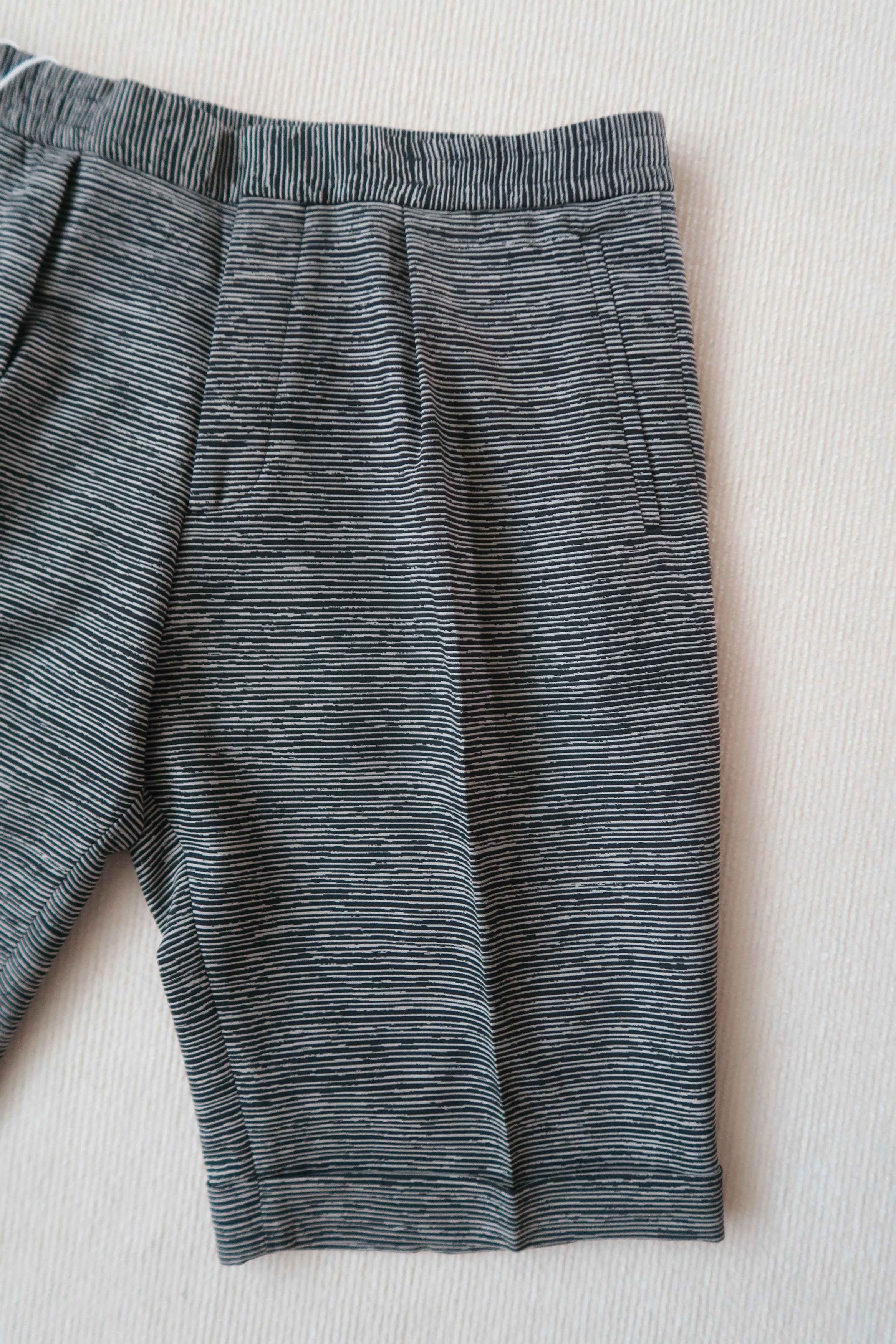Cos COS Collection of Style Striped Shorts Size US 34 / EU 50 - 2 Thumbnail