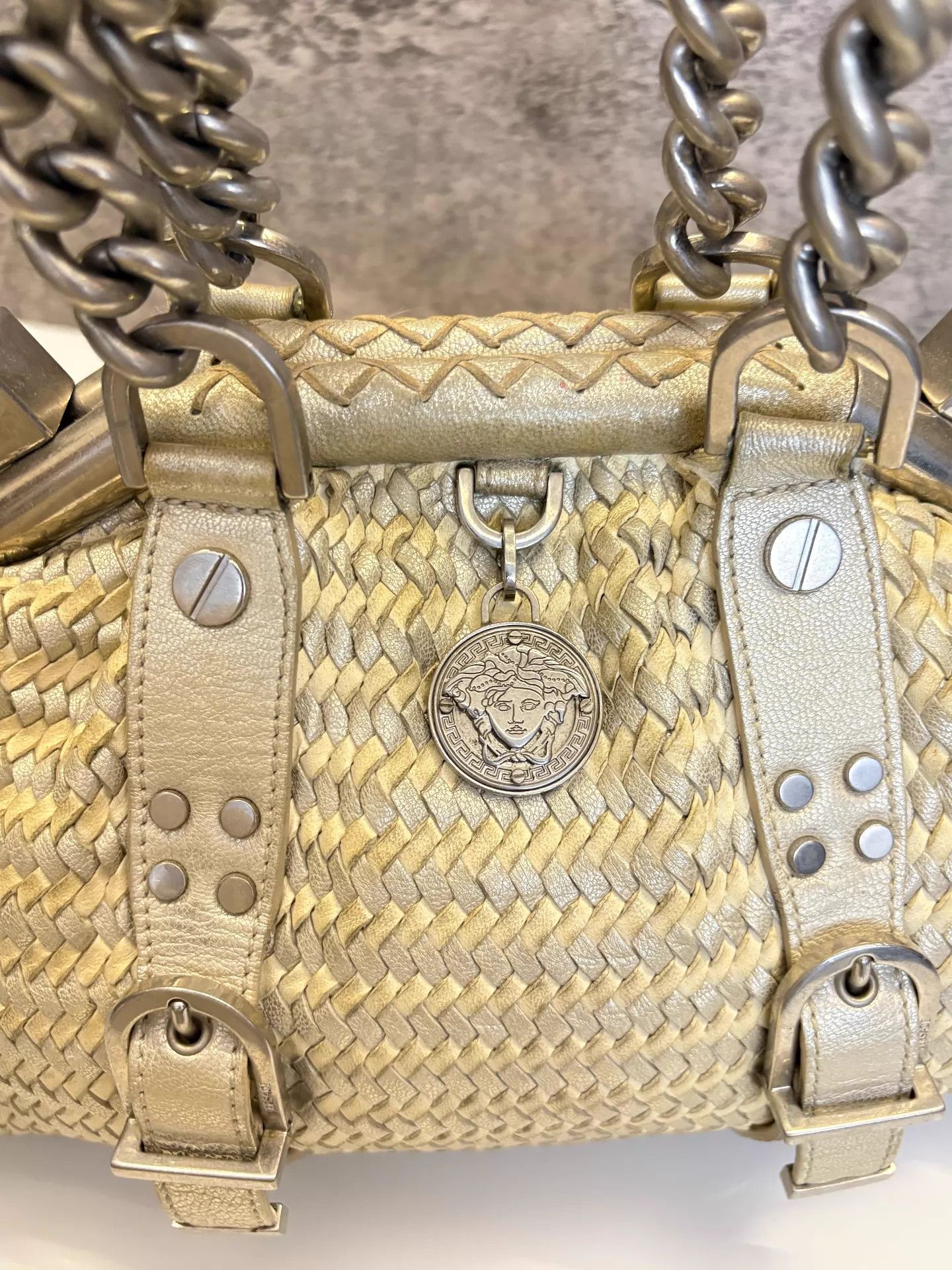 Versace Versace 2005 Medusa Gold Coin Frog Mouth Bag Wmn Size ONE SIZE - 4 Thumbnail