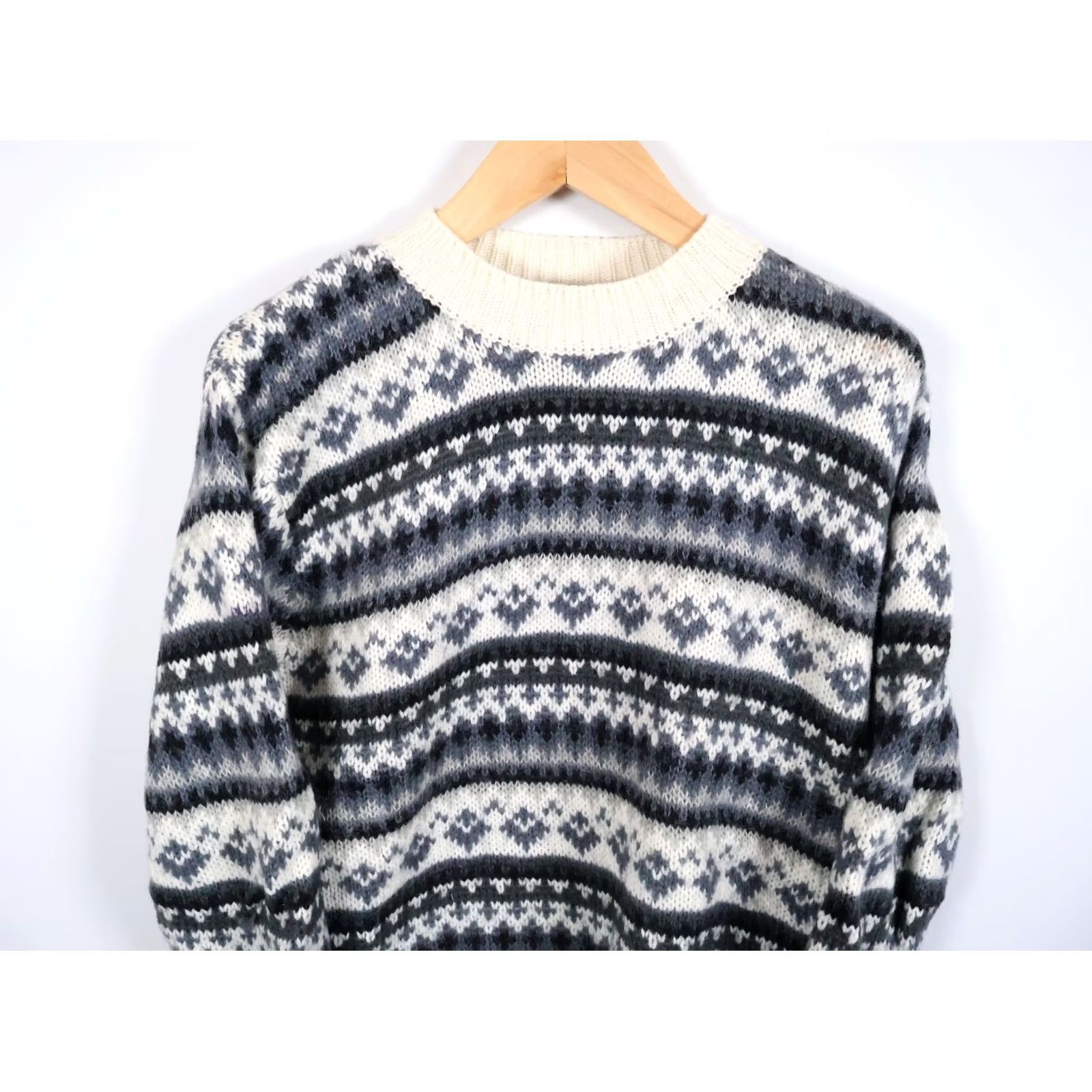 Vintage VINTAGE Le Moda Mohair Wool Blend Sweater Women's XL Ivory Fair Isle Chunky-Knit Pullover Crew Neck Long Sleeve Casual Retro 90s Womens Size XL / US 12-14 / IT 48-50 - 4 Thumbnail