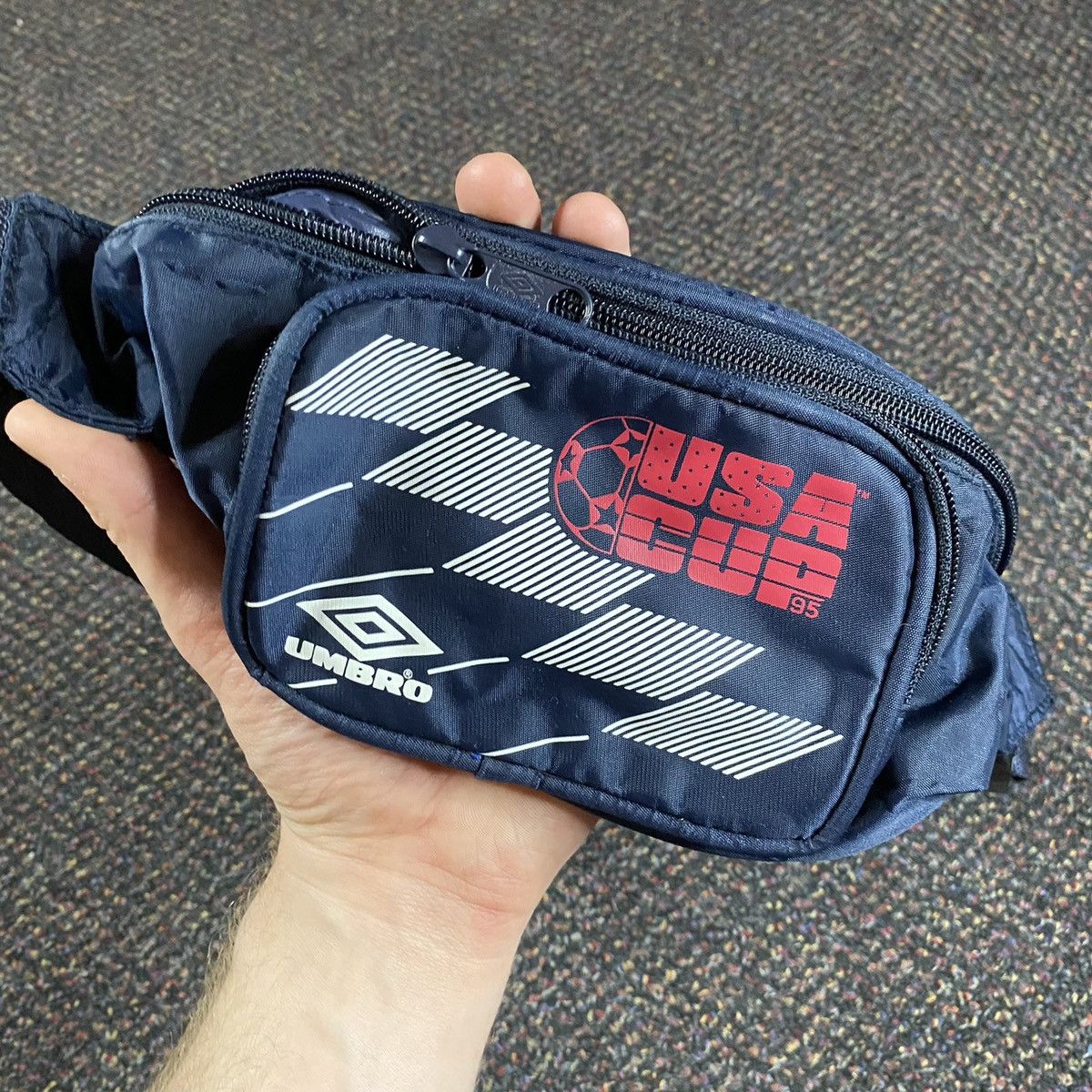 Vintage Vintage 1995 USA Cup Waist bag Size ONE SIZE - 3 Thumbnail