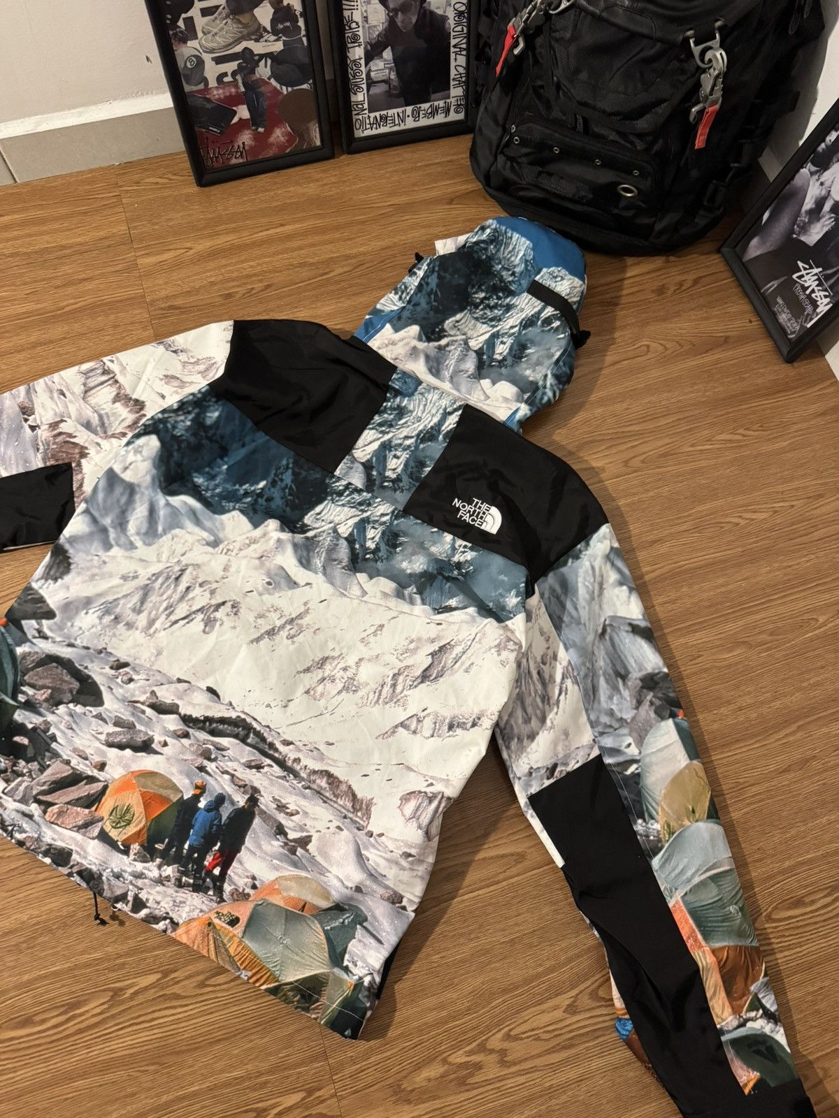 The North Face The North Face X Invincible The Expedition Series Mountain Size US XL / EU 56 / 4 - 8 Thumbnail