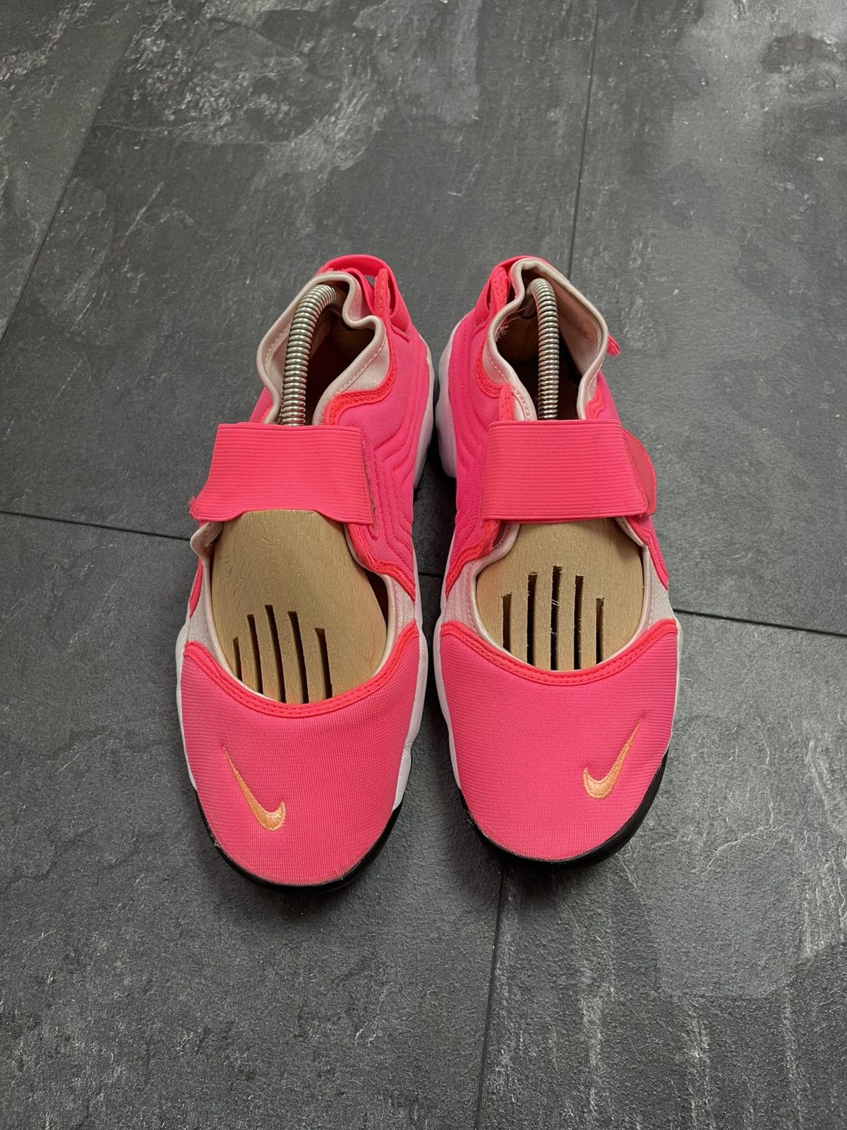 Nike × Streetwear × Vintage Vintage Nike rift tabi swoosh shoes Size US 6 / IT 36 - 4 Thumbnail
