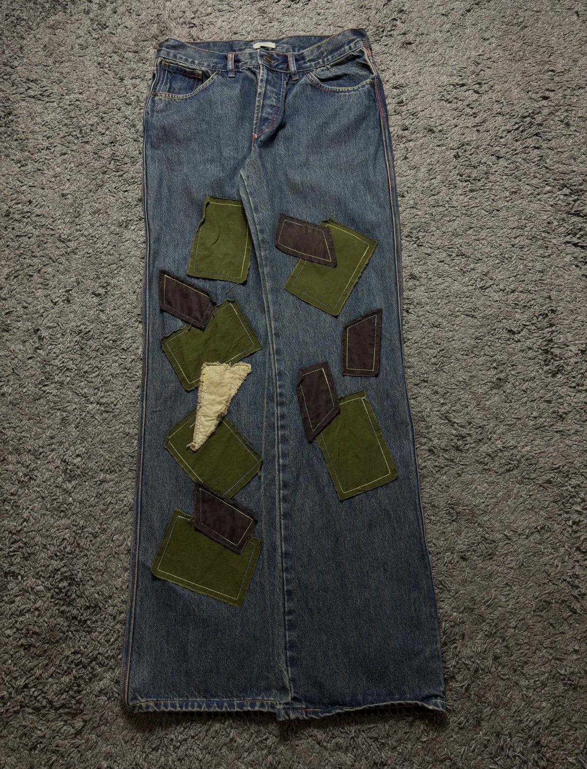 (di)vision Unique Patchwork Denim Jeans – Size 32 Size 24" / US 00 / IT 34 - 1 Thumbnail