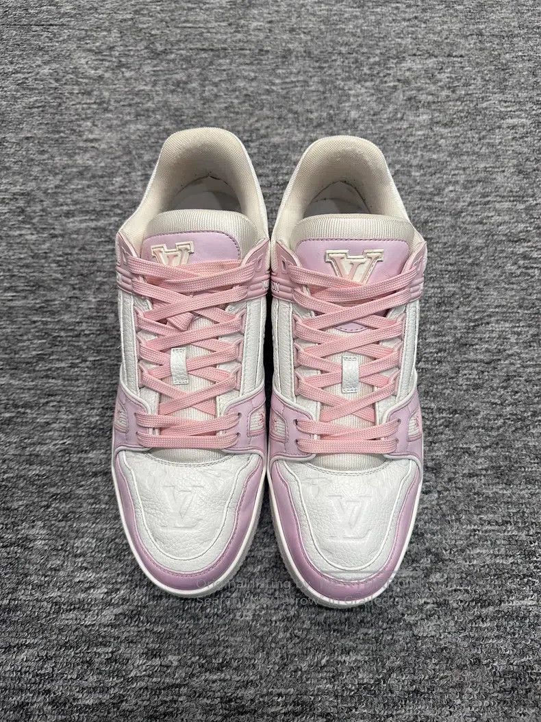 Louis Vuitton Louis Vuitton Pink Sneakers Size US 8 / EU 41 - 1 Thumbnail