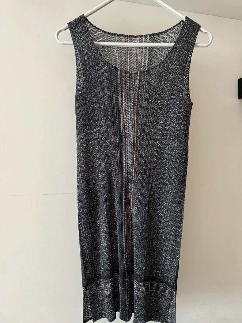 Issey Miyake Issey Miyake size:3 black dress Size M / US 6-8 / IT 42-44 - 1 Thumbnail