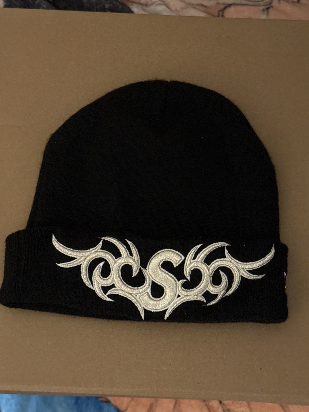 Supreme SUPREME NEW ERA TRIBAL S LOGO BEANIE BLACK BRAND NEW FW25