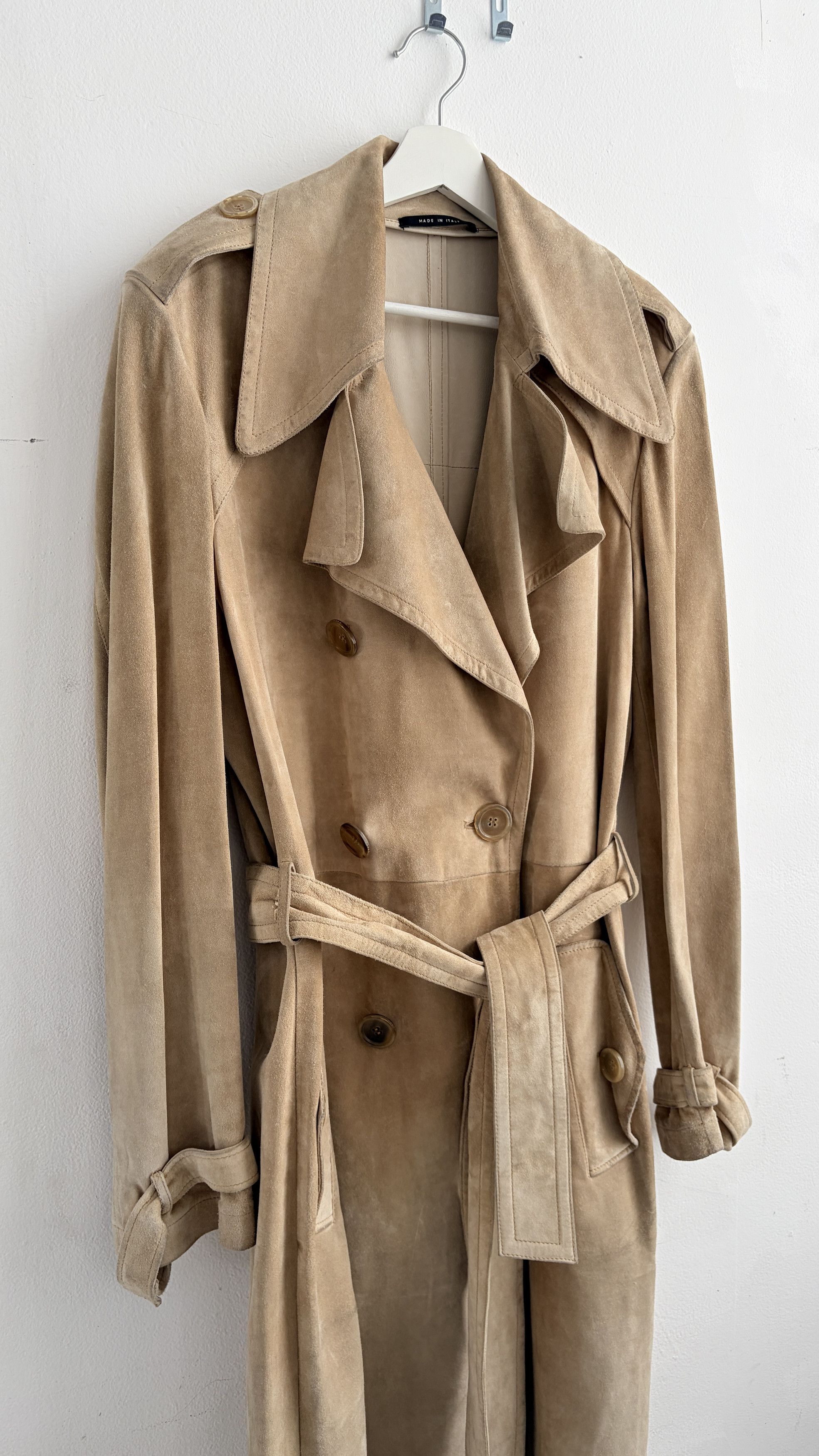 Gucci Tom Ford Gucci Beige Tan Suede Trench Coat, 48 Size US M / EU 48-50 / 2 - 3 Thumbnail