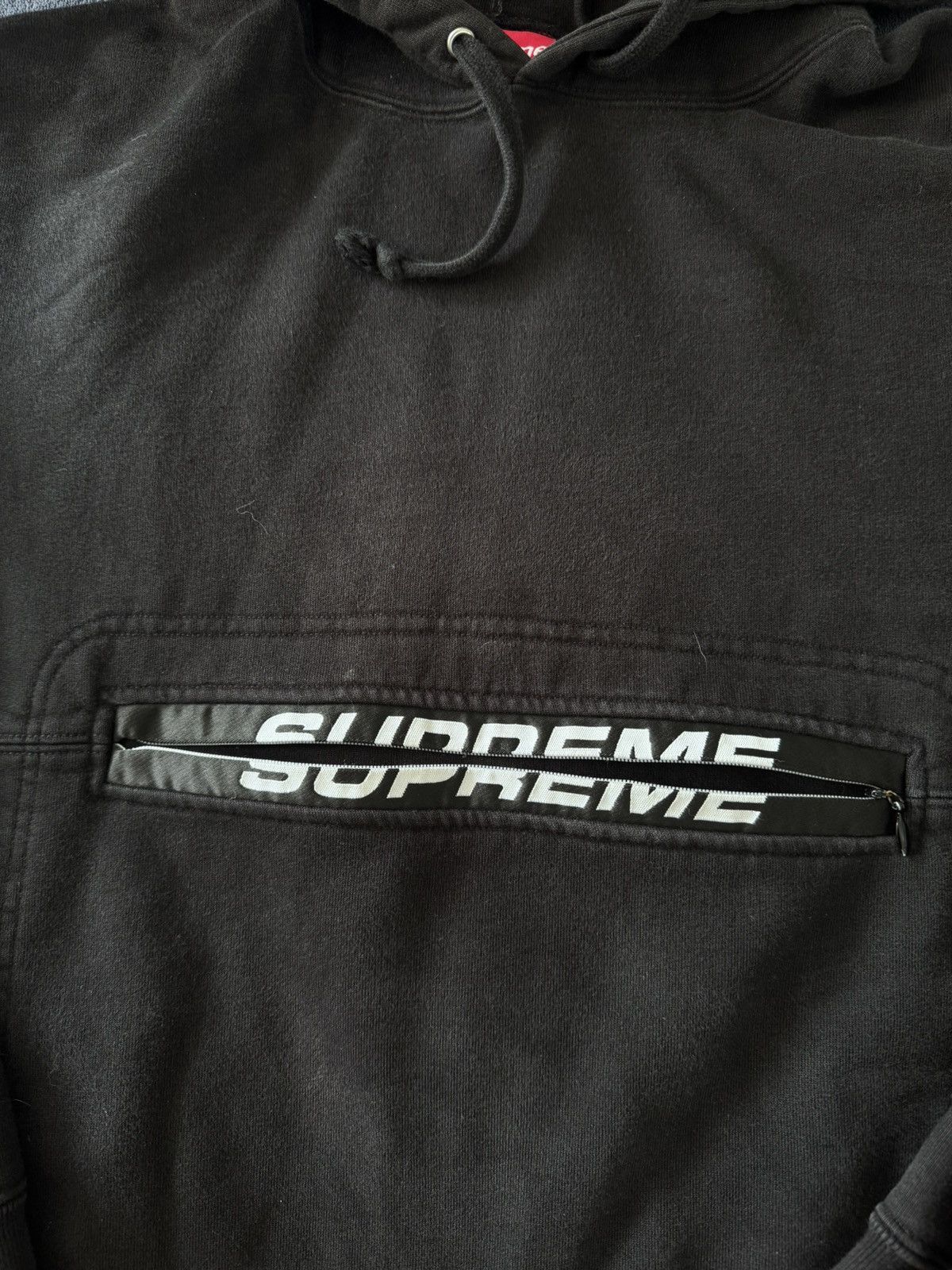 Supreme Black Supreme zip Pouch hoodie Size US M / EU 48-50 / 2 - 2 Thumbnail