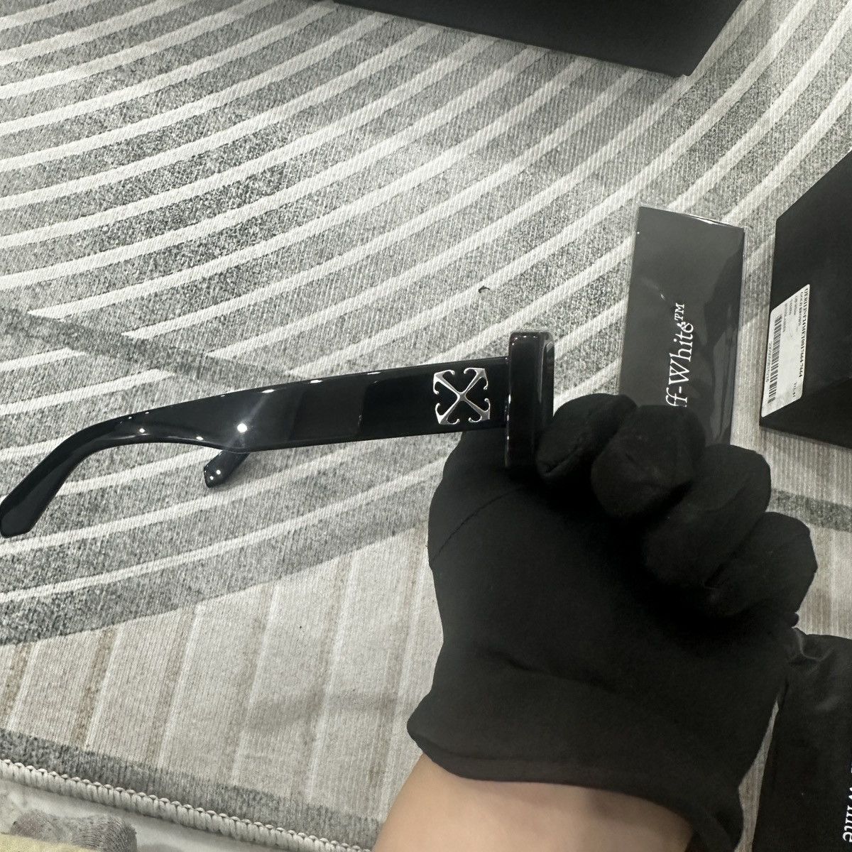 Off-White OFF-WHITE ARTHUR SUNGLASSES Size ONE SIZE - 6 Thumbnail