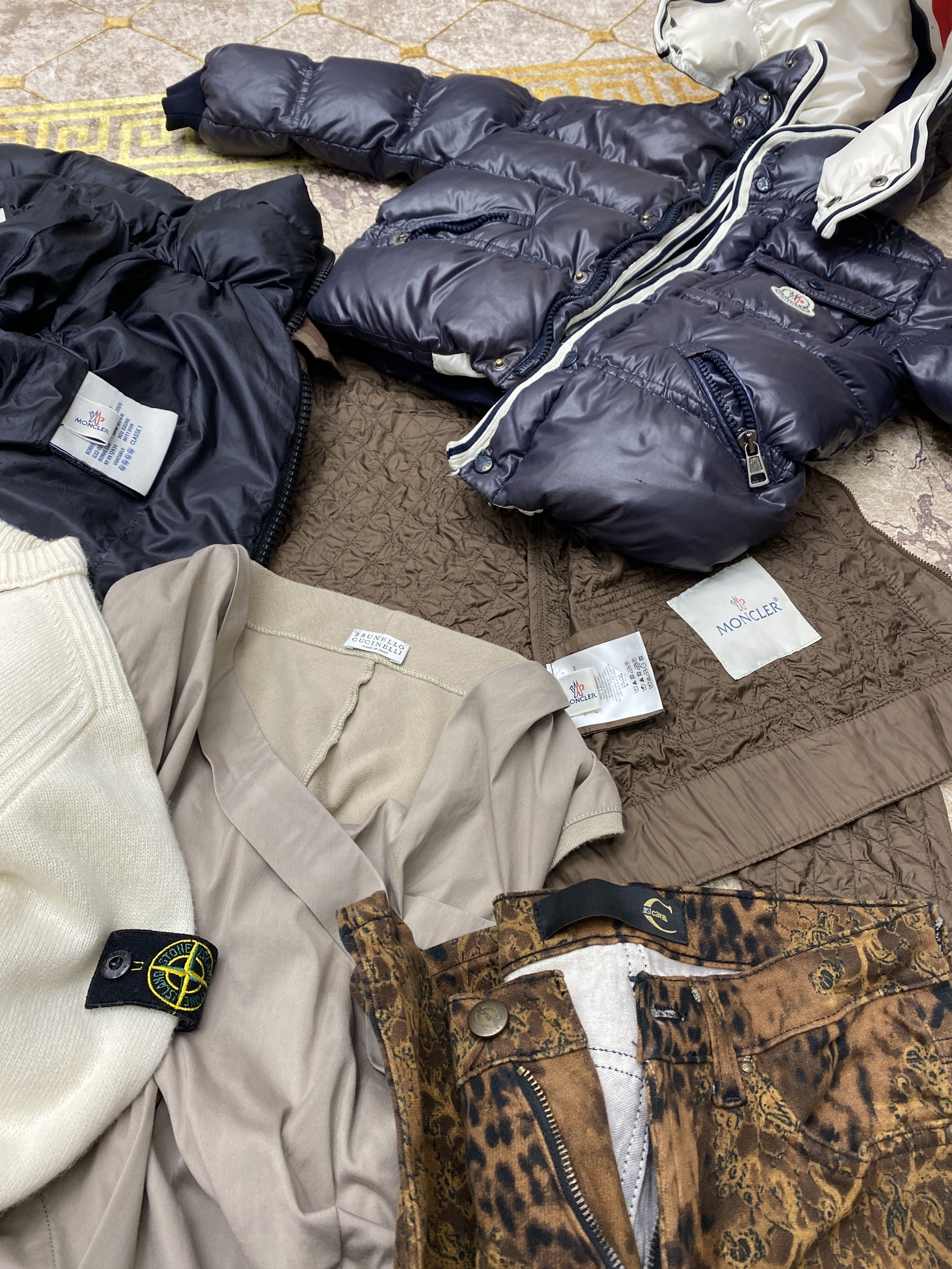 Moncler 1996 Moncler Goose Puffer Size 3 L Piumino Quilted Parka Size L / US 10 / IT 46 - 4 Thumbnail