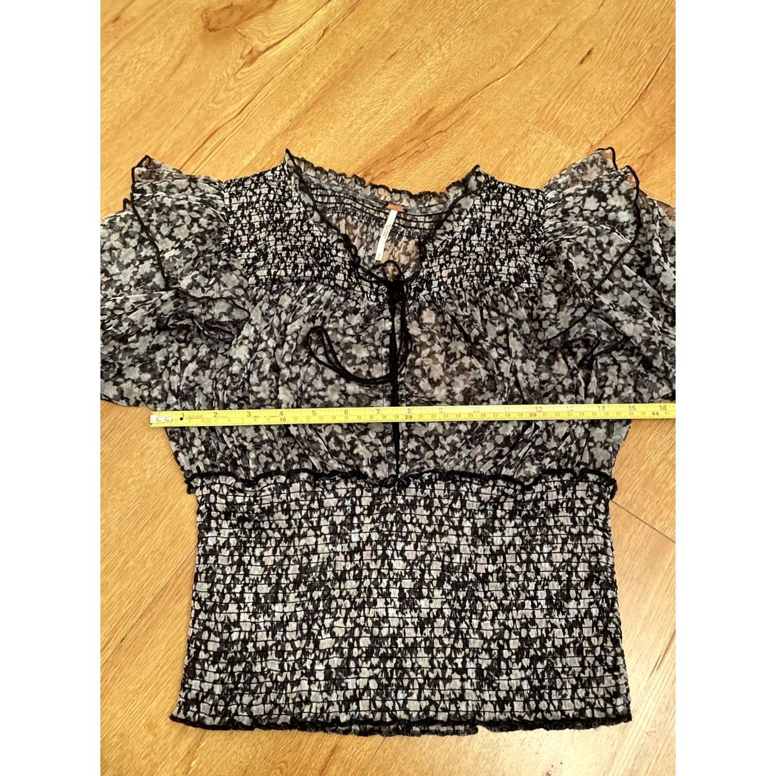 Free People Free People Blouse Shirt Women S Floral Print Sheer Cropped Balloon Sleeve Gray Blue Smocked Beatrice Puffy Small Size S / US 4 / IT 40 - 6 Thumbnail