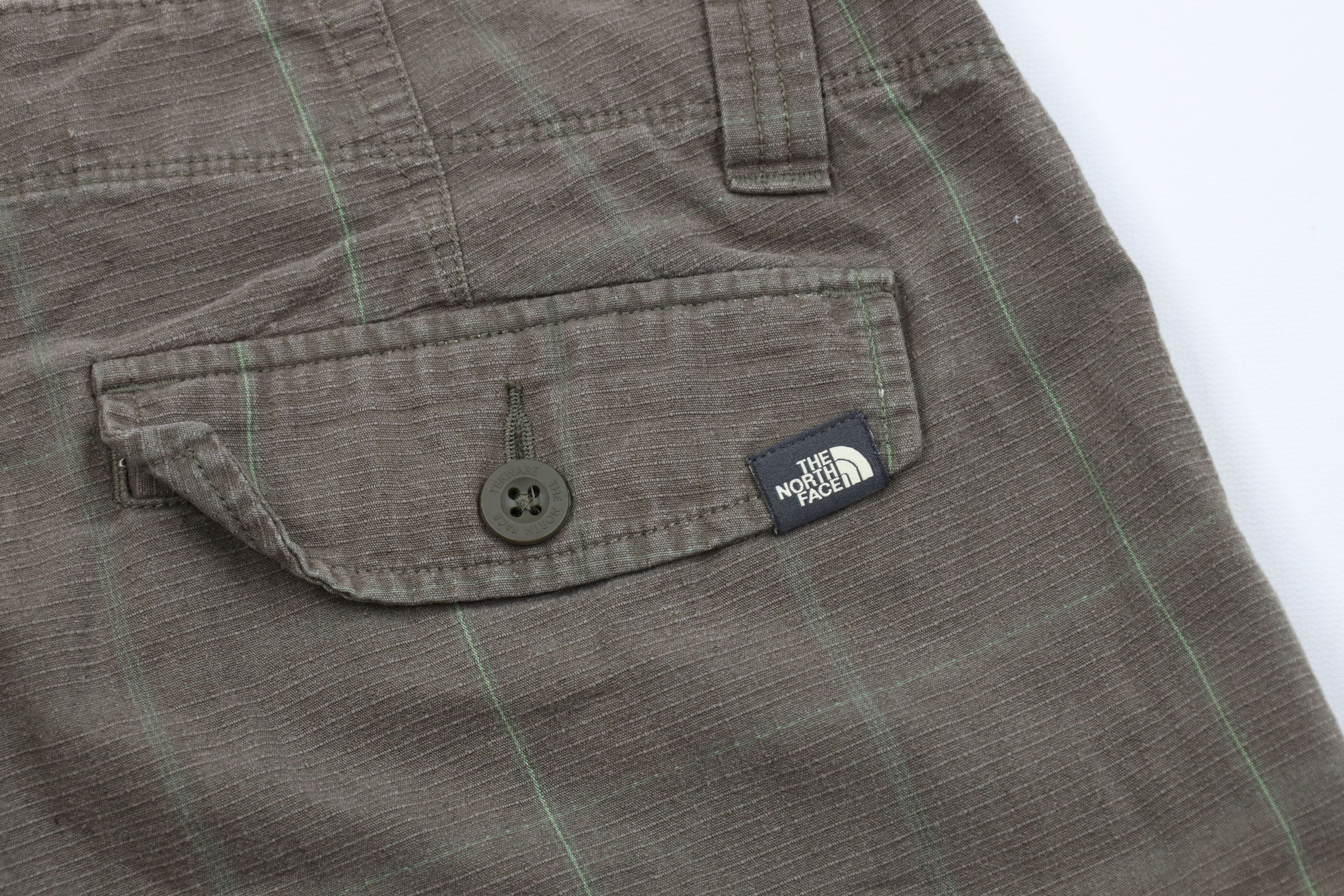 The North Face Vintage The North Face Rainier Surplus Trekking Cargo Shorts Size 36" / US 14 / IT 50 - 13 Thumbnail