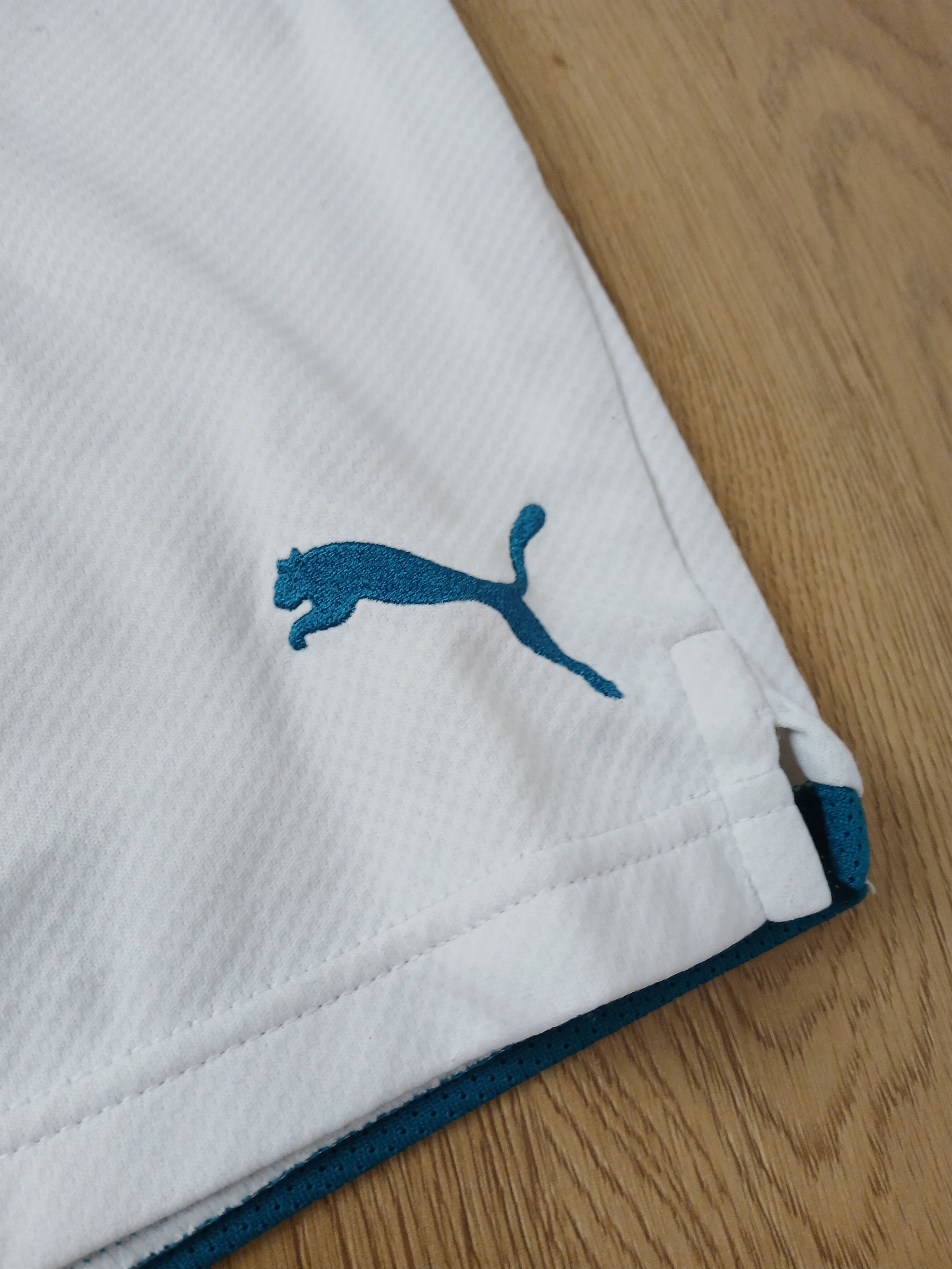 Puma Manchester City Football Shorts Size US 29 - 4 Thumbnail