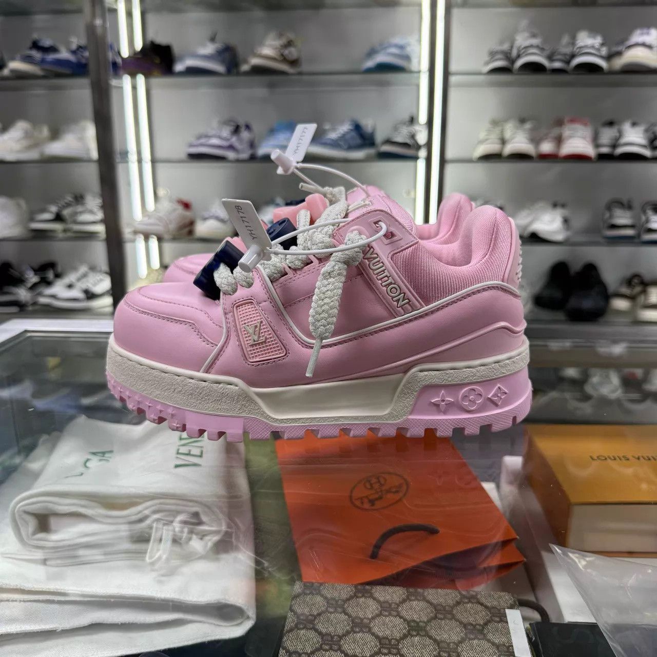 Louis Vuitton LOUIS VUITTON LV TRAINER MAXI Pink Pudding 36.5 Size US 5.5 / IT 35.5 - 3 Thumbnail